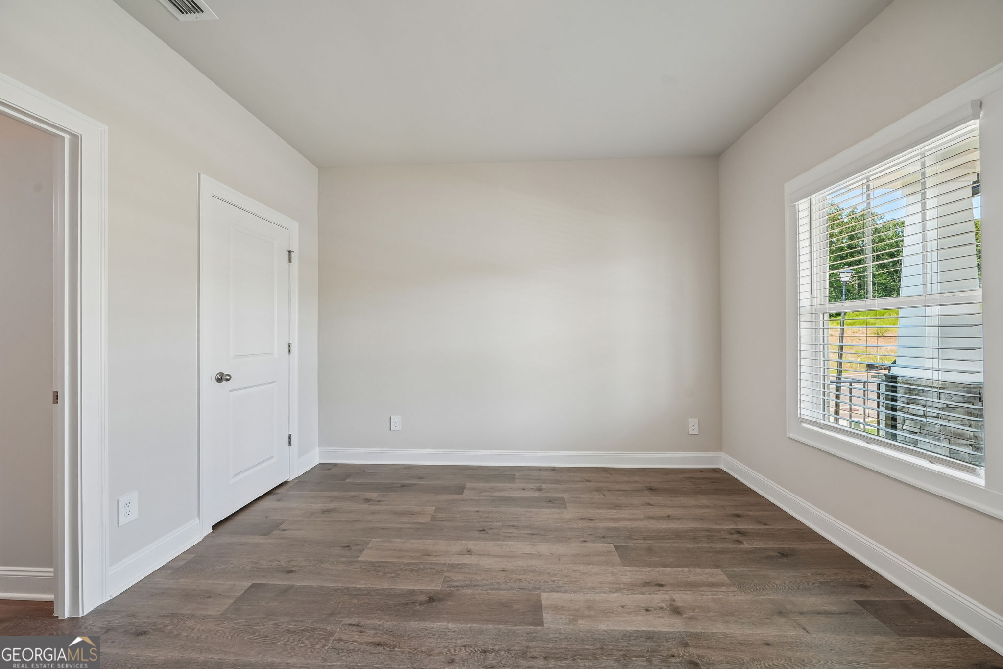 2217 Melville Way Property Photo 15