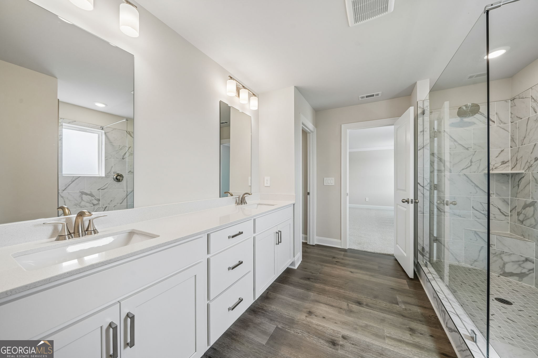 2217 Melville Way Property Photo 29