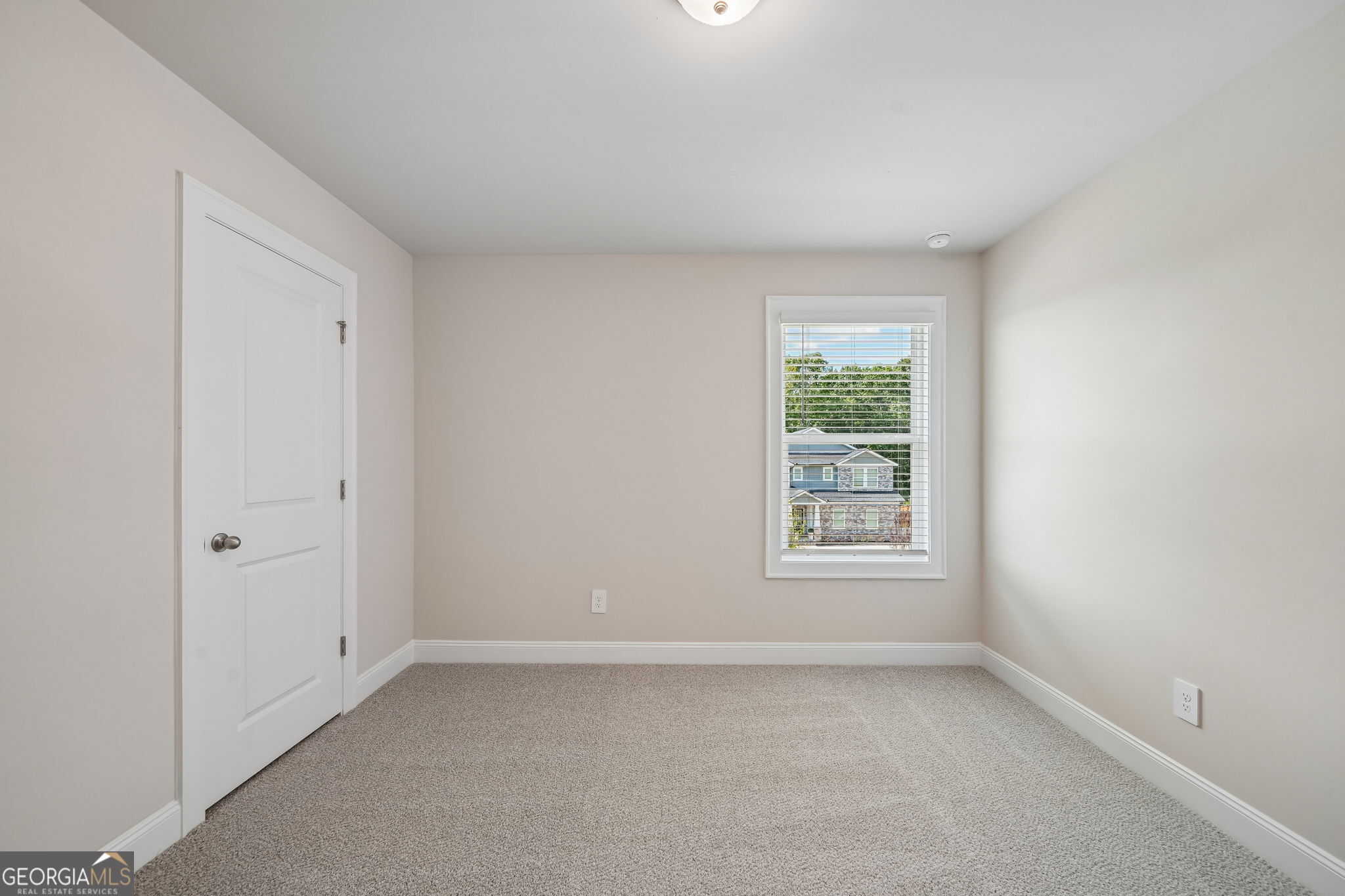 2217 Melville Way Property Photo 33