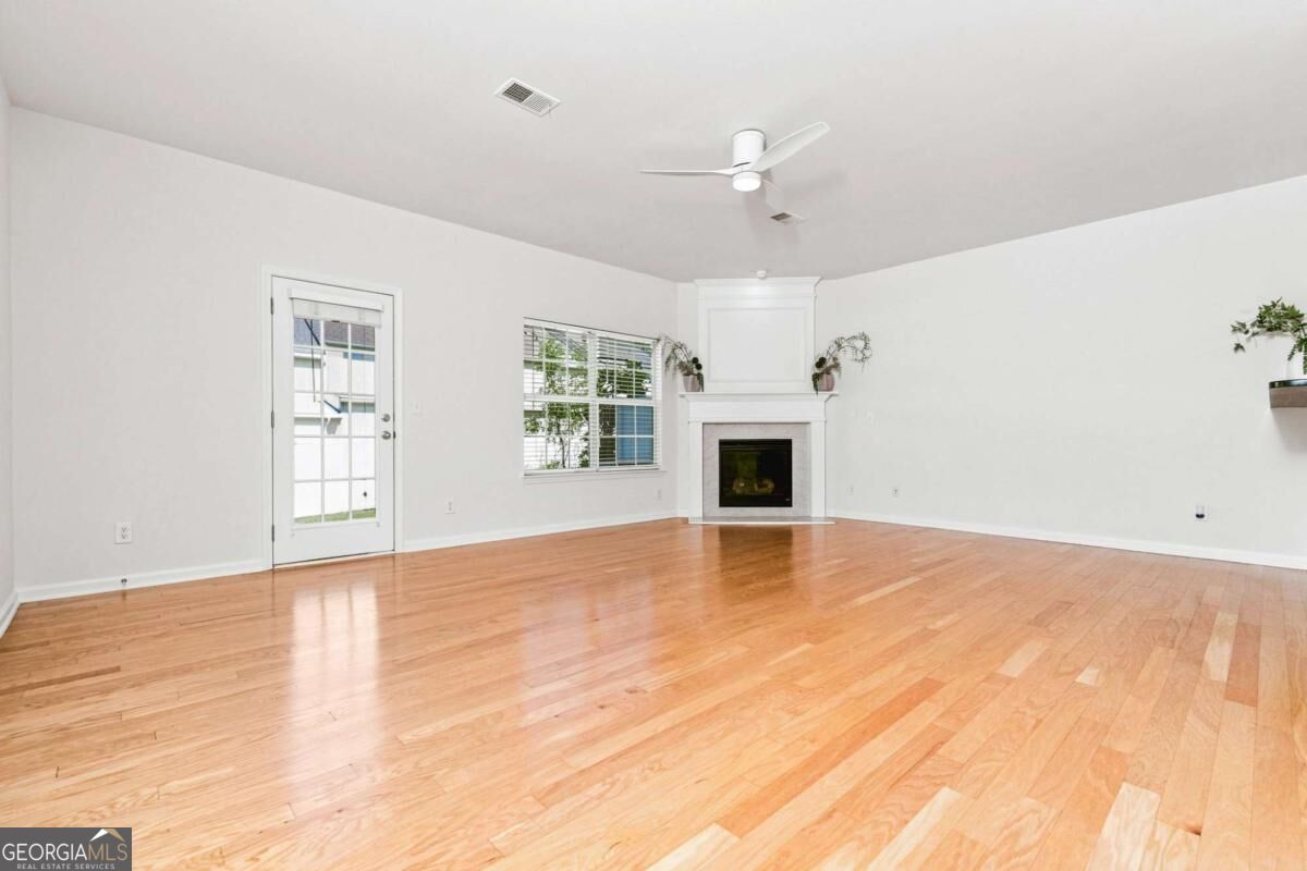9820 Alger Trace Property Photo 4