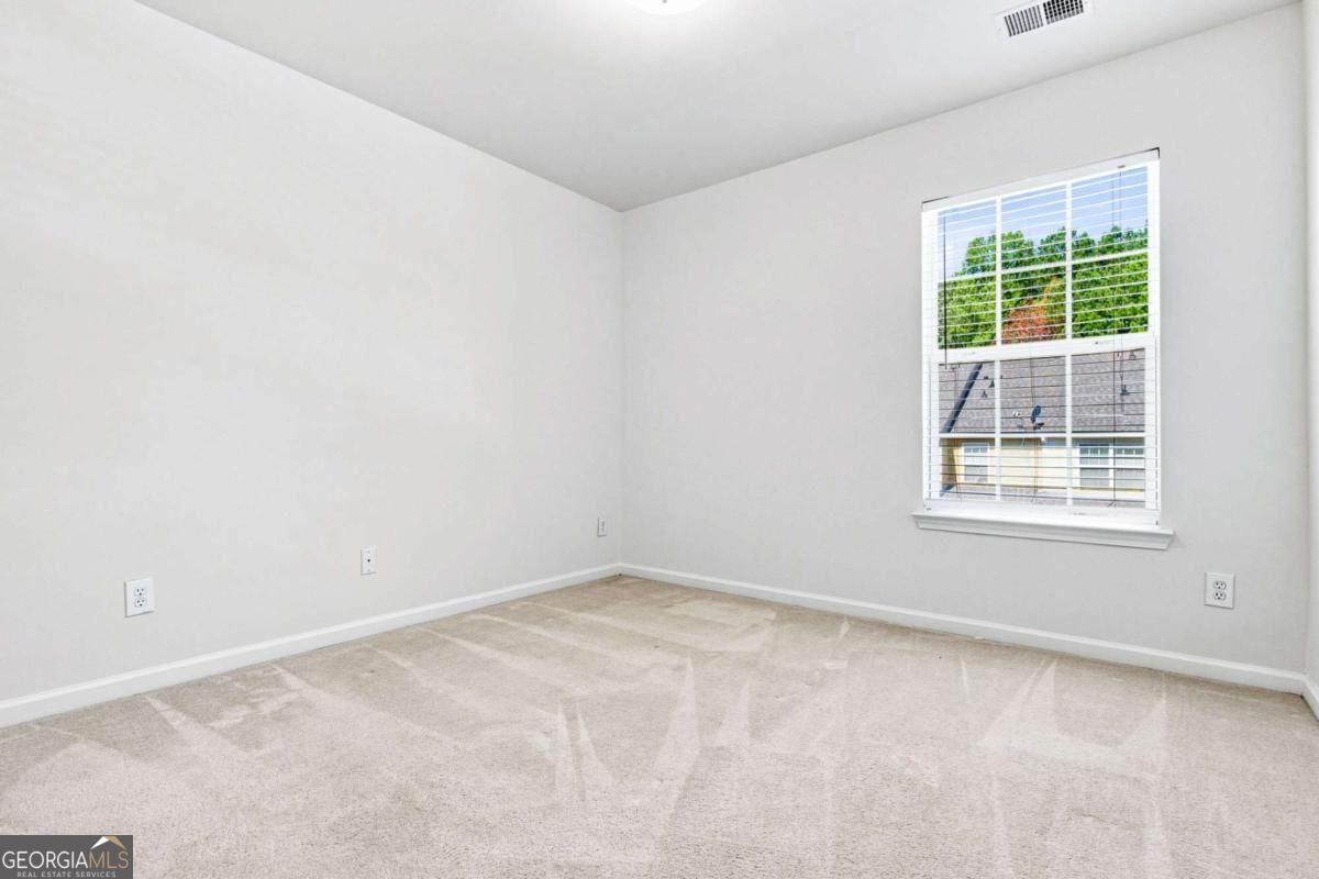 9820 Alger Trace Property Photo 21