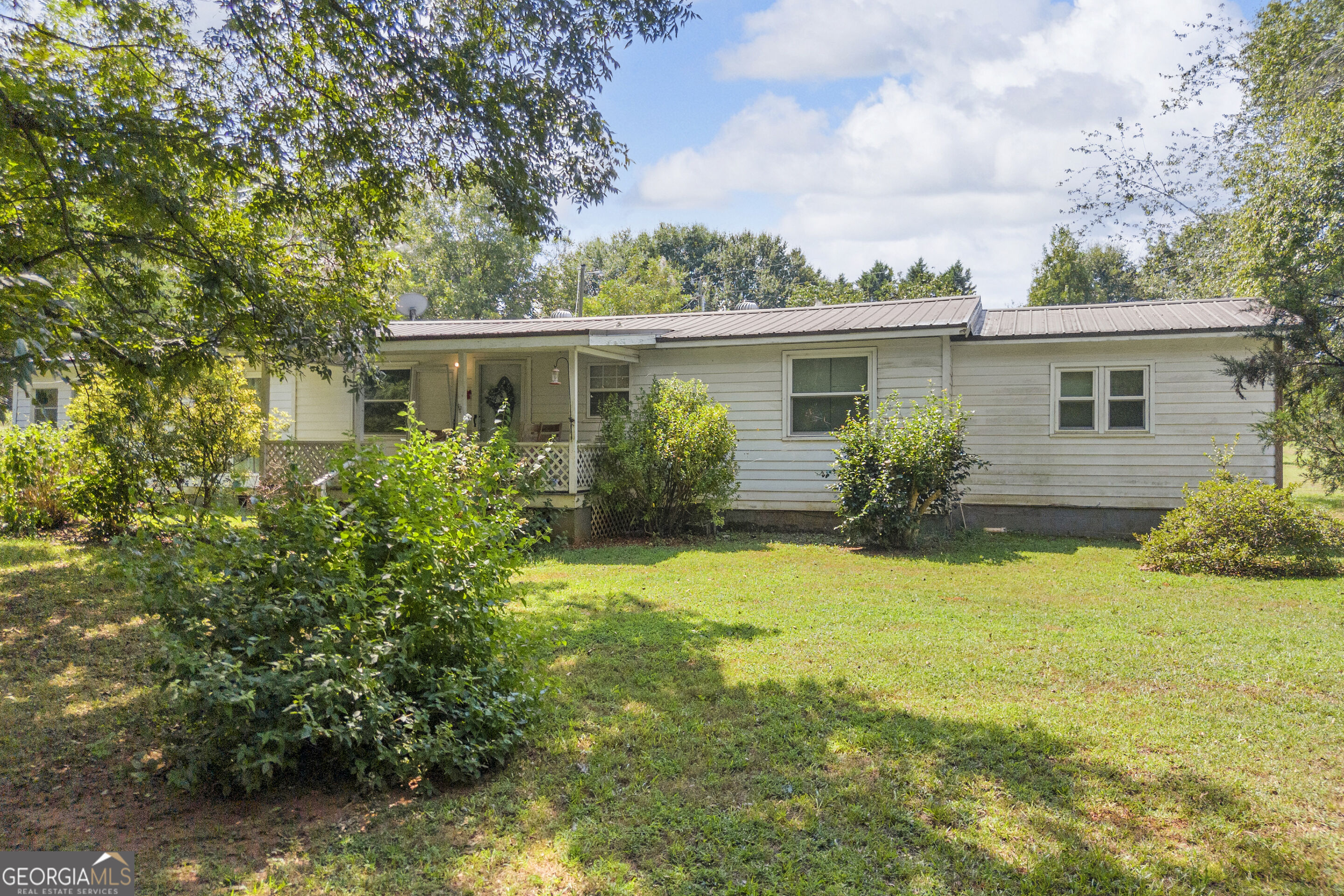 2359 Wesley Chapel Road Property Photo 1