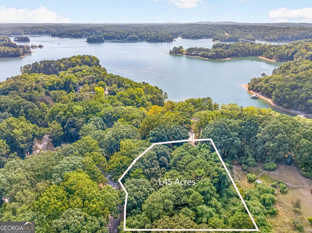 3550 Lodgehaven Drive Property Photo 14