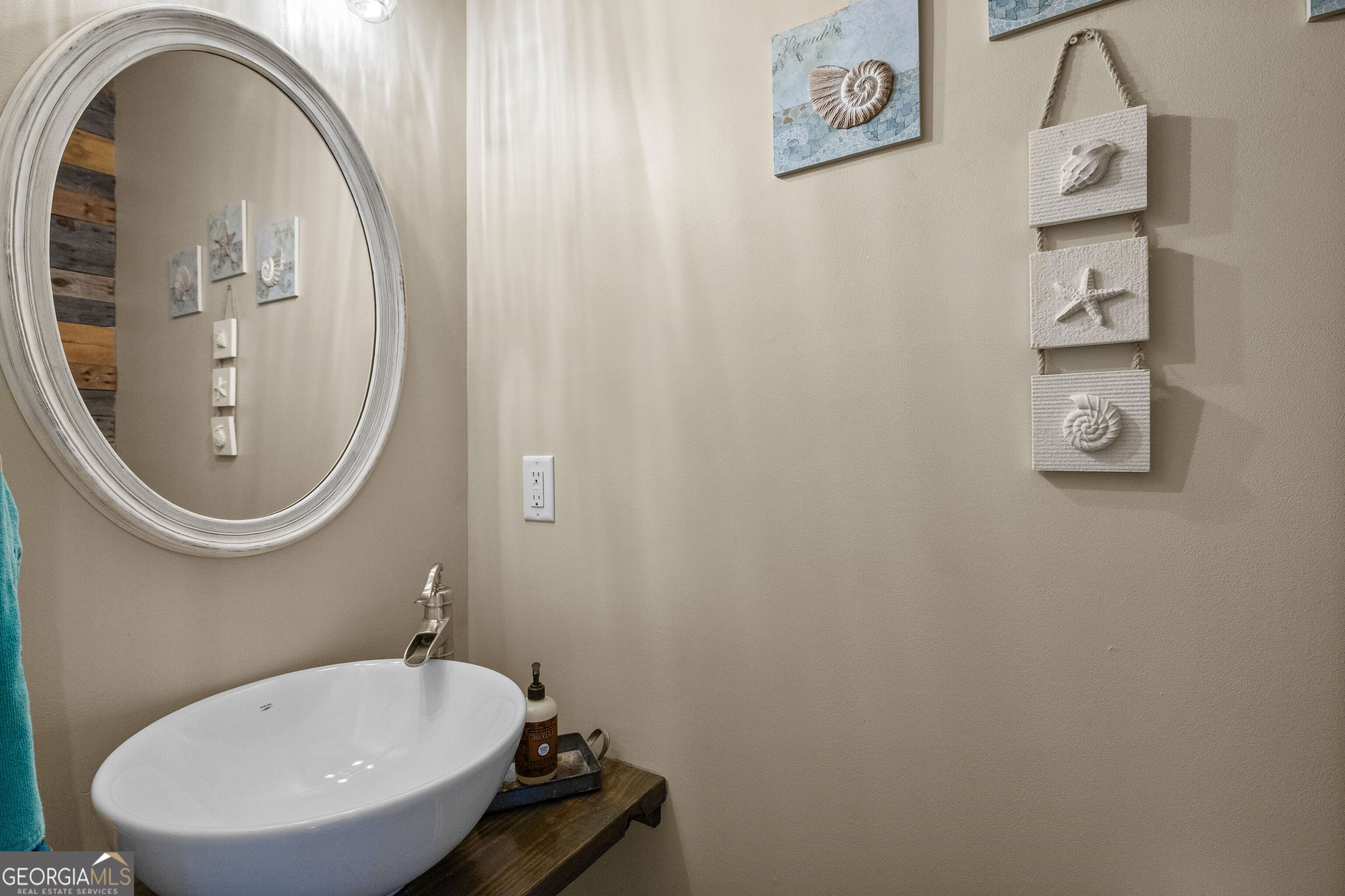 23 Woodshire Property Photo 13