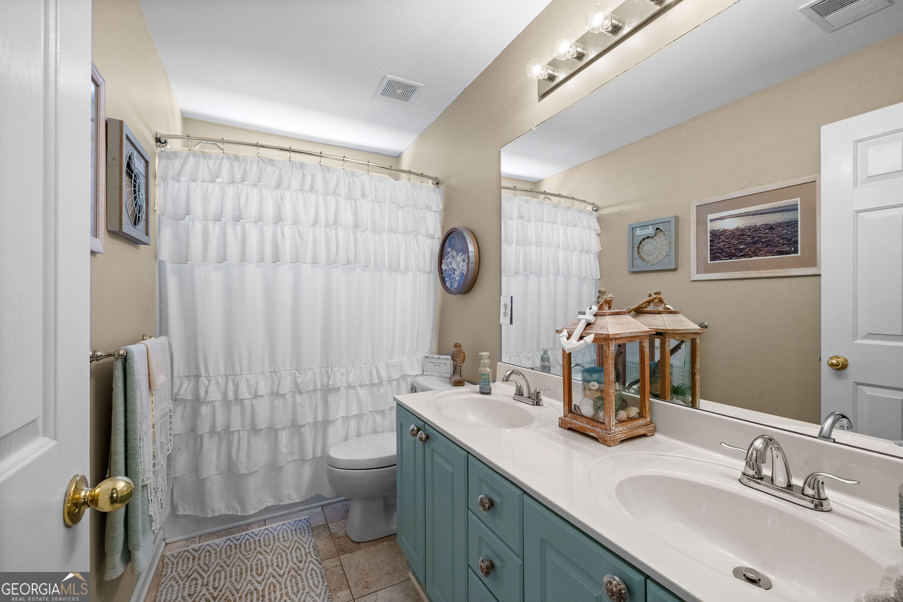 23 Woodshire Property Photo 28