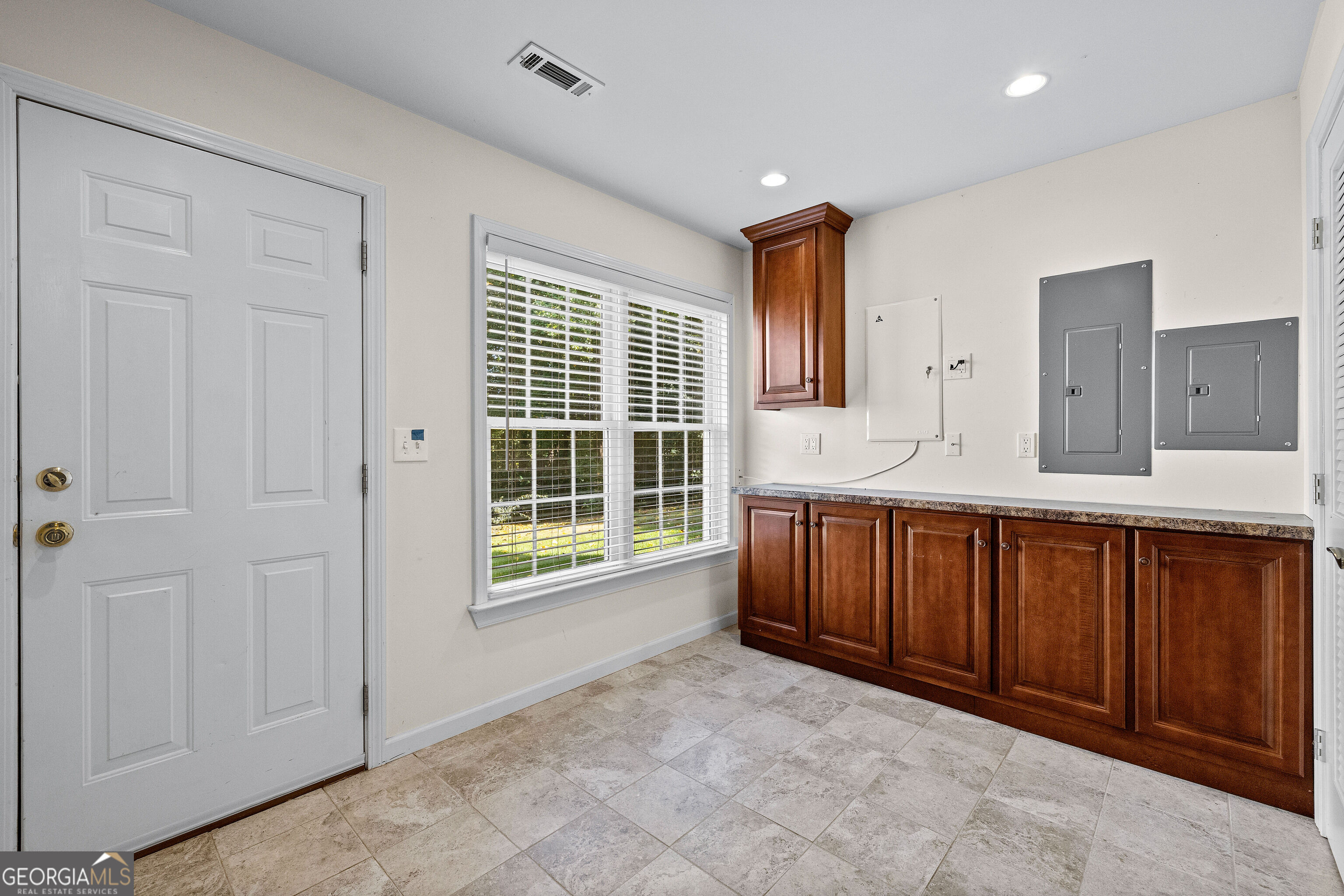 23 Woodshire Property Photo 47