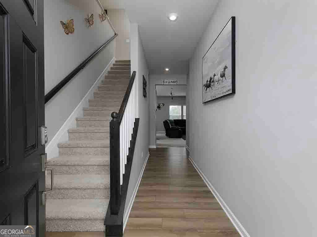 208 Sage Woods Way Property Photo 4