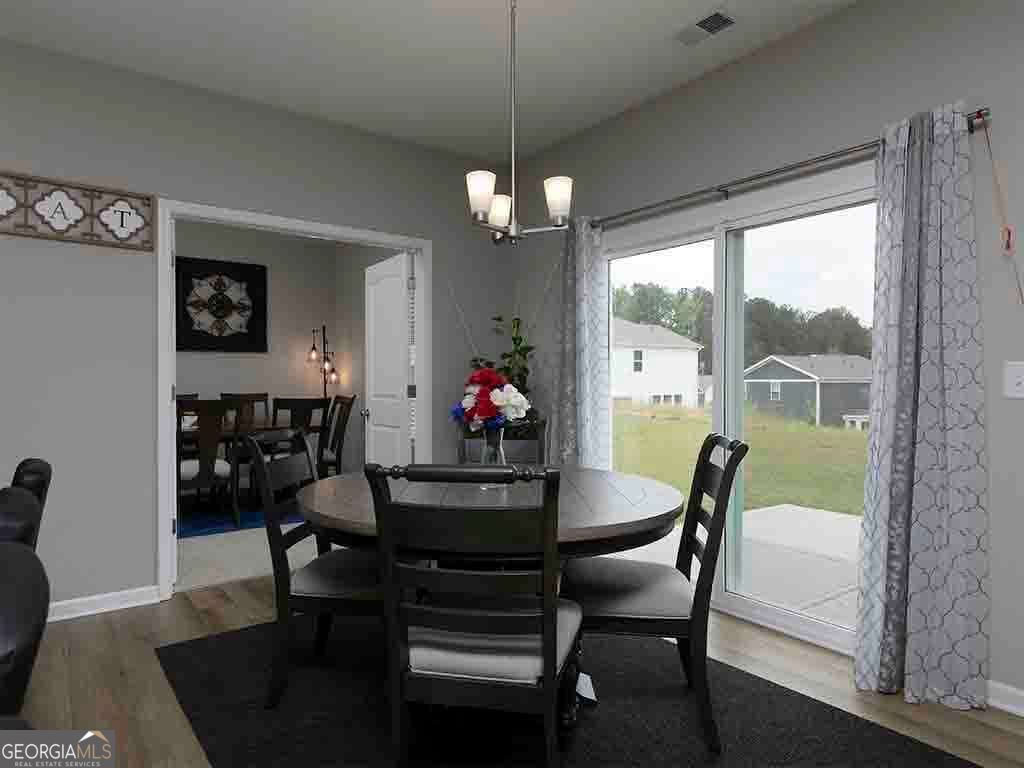 208 Sage Woods Way Property Photo 11