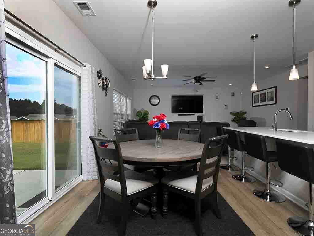208 Sage Woods Way Property Photo 14