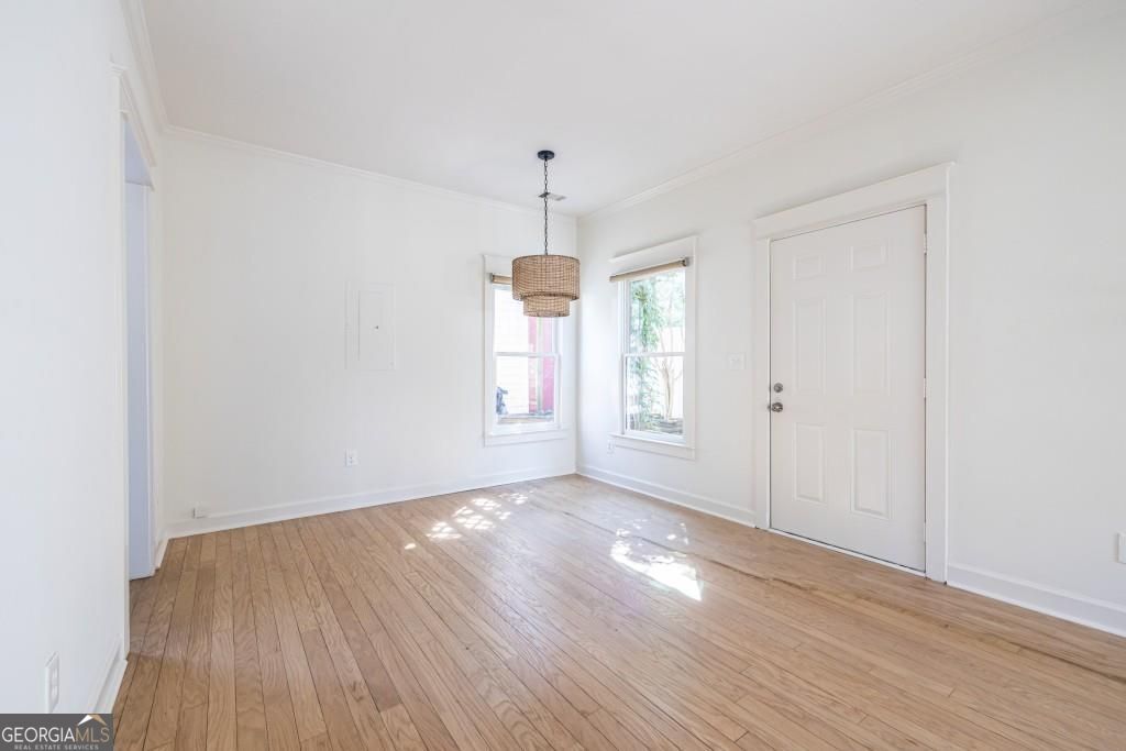 320 Glenwood Avenue Property Photo 14