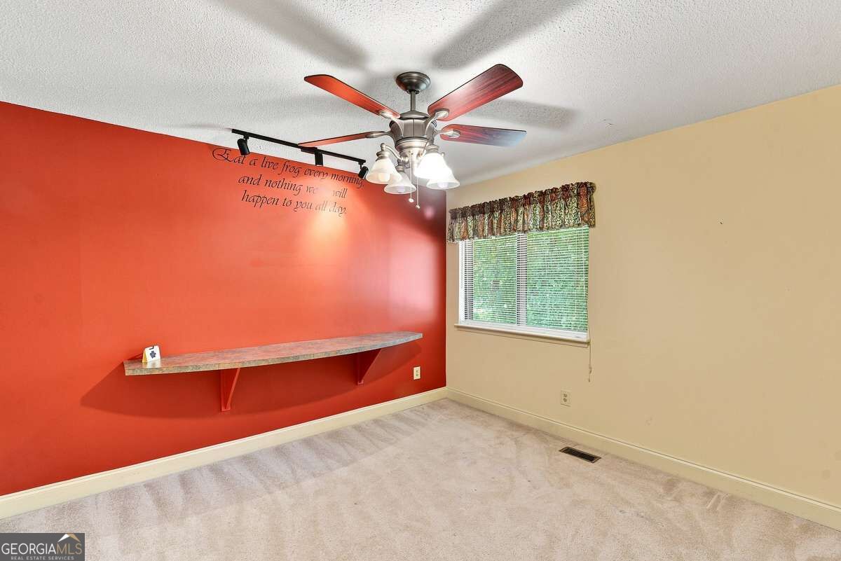6906 Springwood Drive Property Photo 23