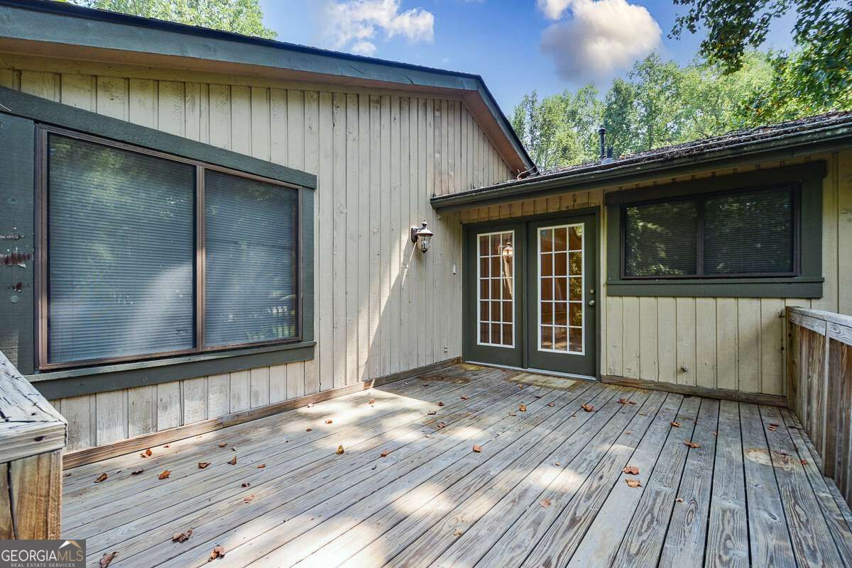 6906 Springwood Drive Property Photo 27