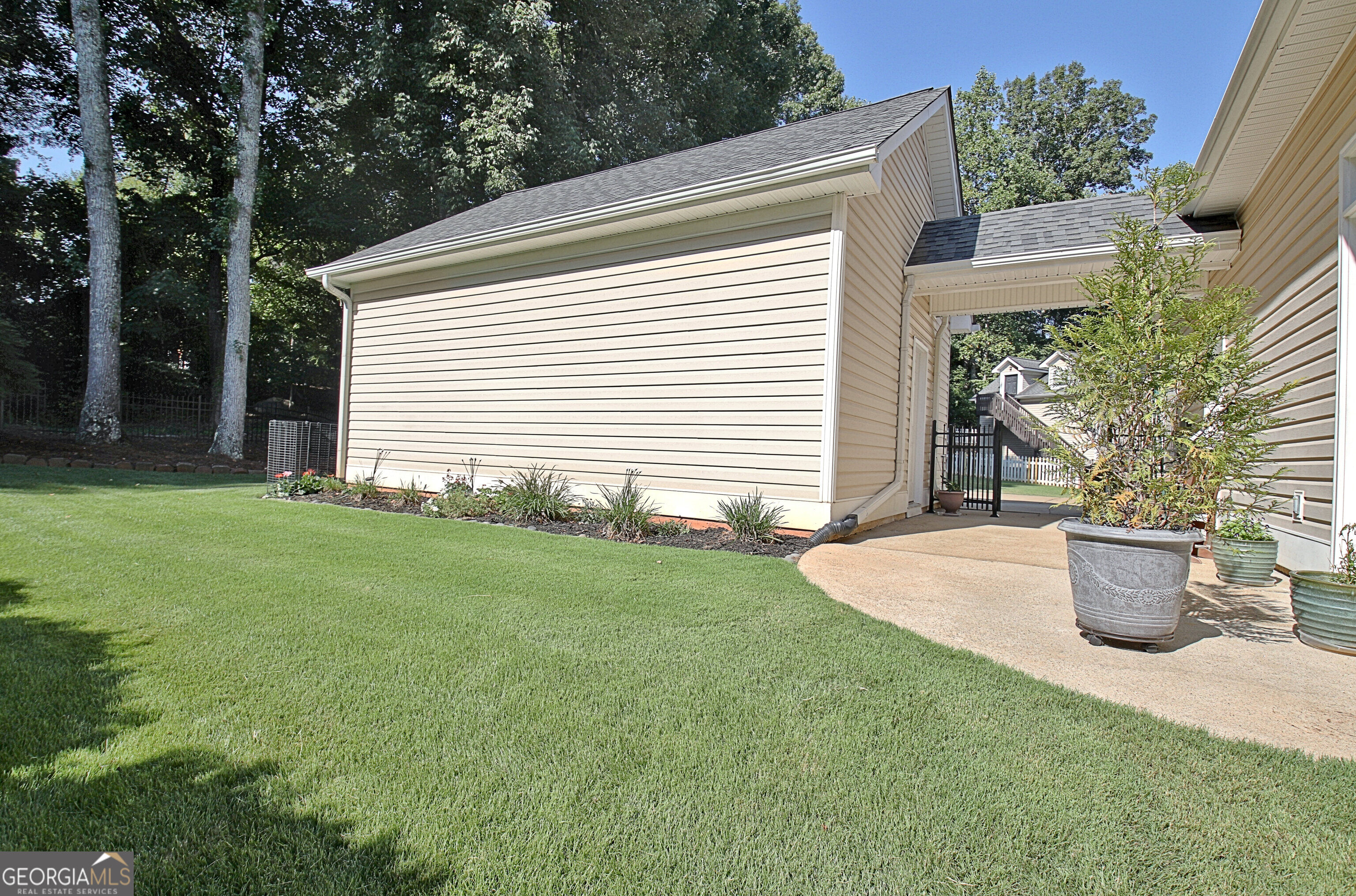 36 Verandah View Property Photo 55