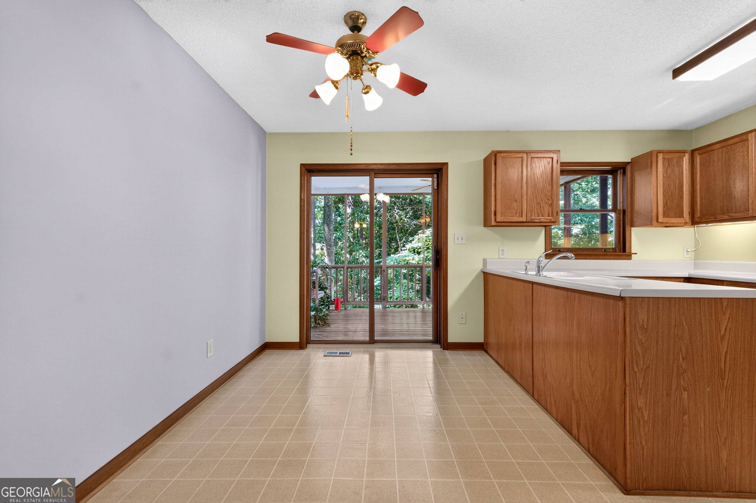 919 Walker Avenue Property Photo 7