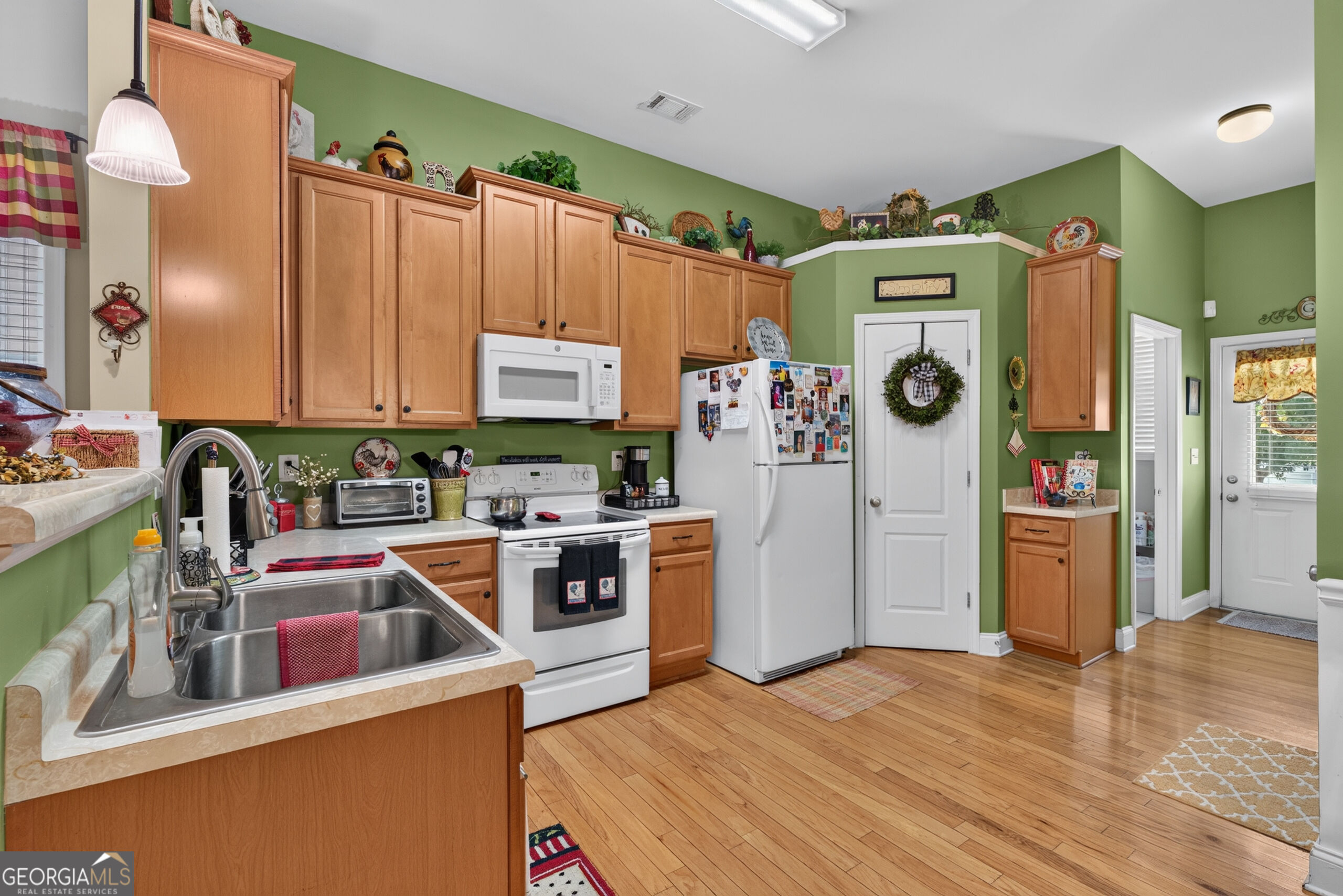 739 Ivy Brook Way Property Photo 9