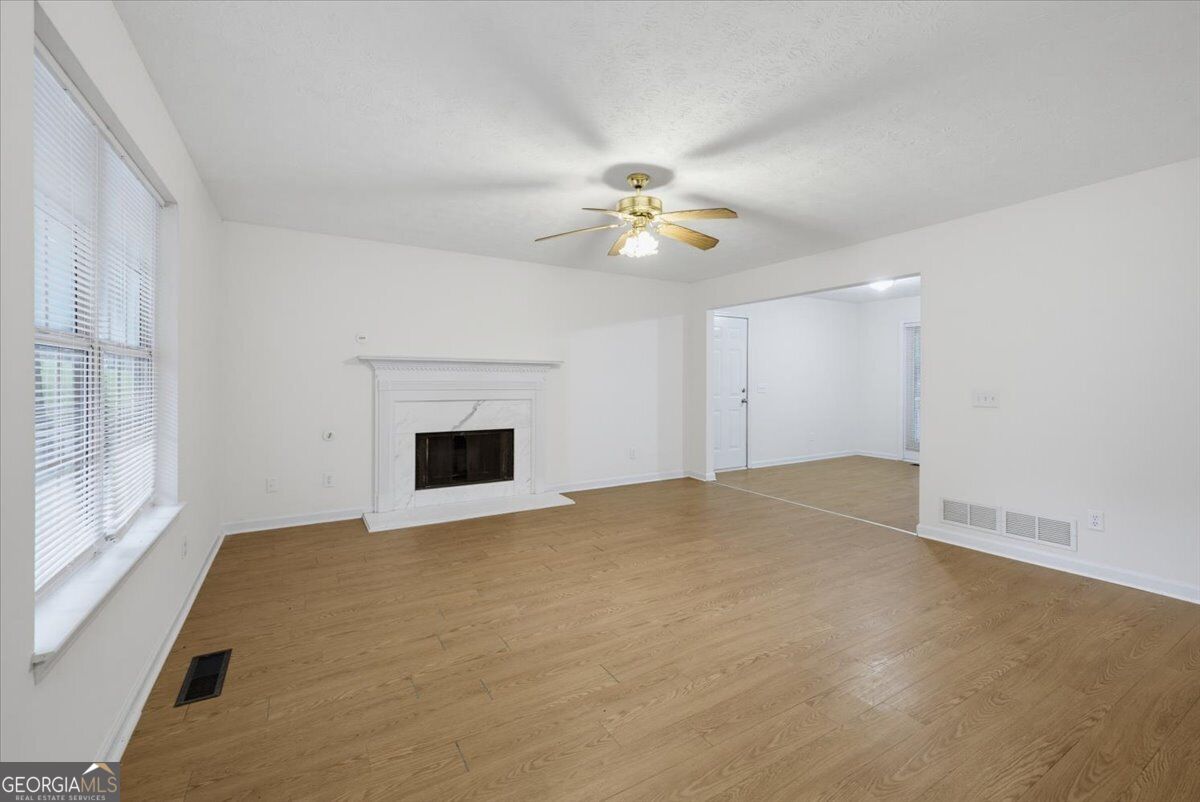 5118 Big Spruce Trail Property Photo 5