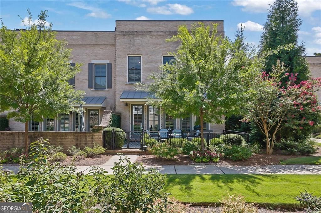 150 Forrest Alley Property Photo 1