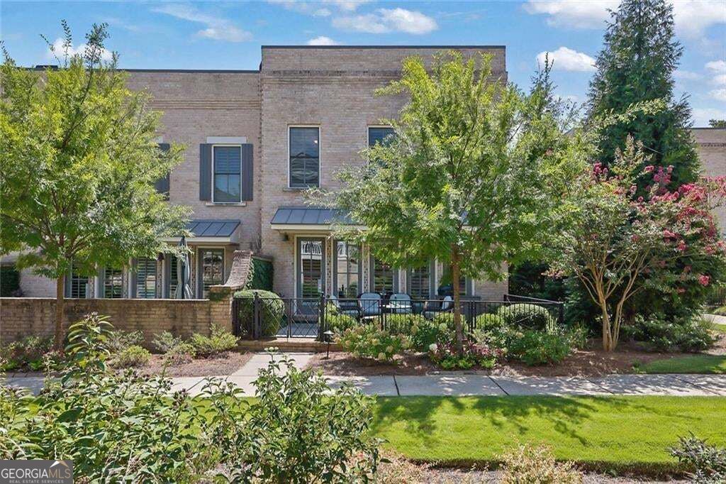 150 Forrest Alley Property Photo 1