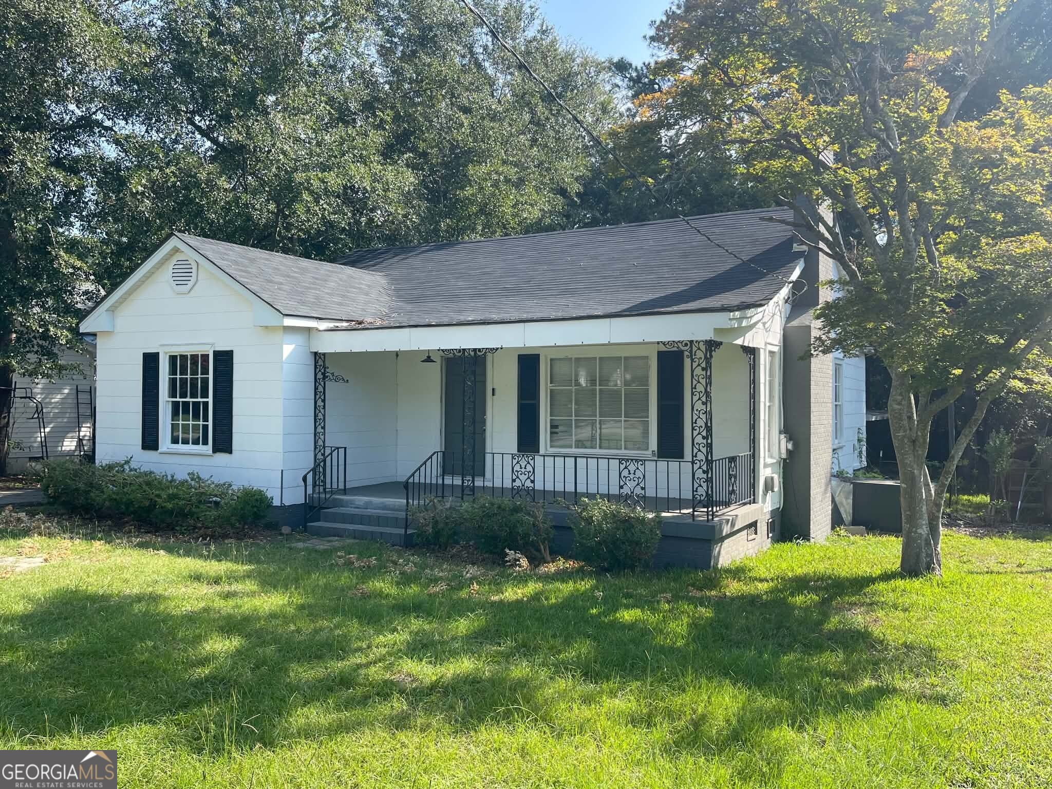 209 West Drive Property Photo 1