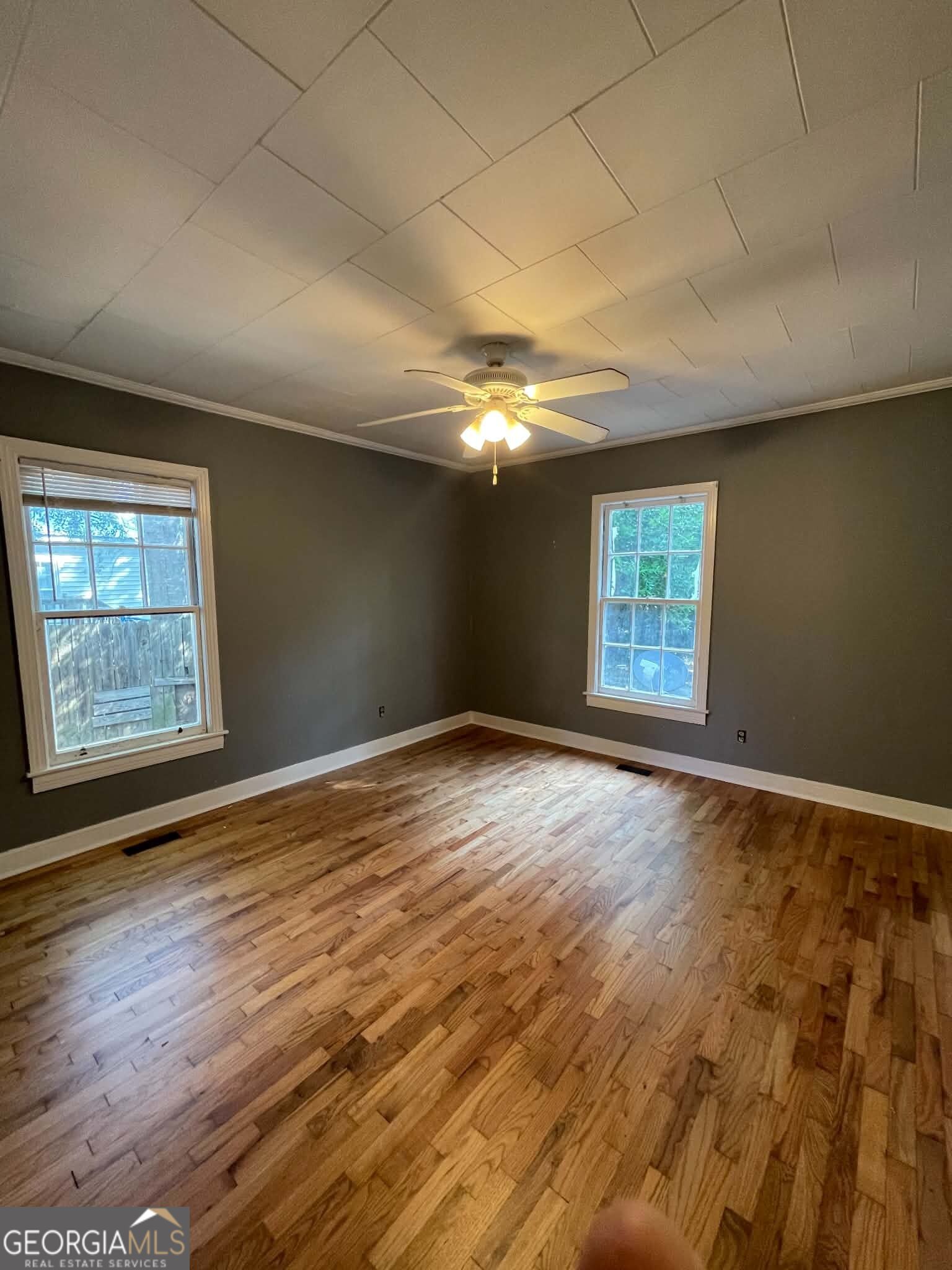 209 West Drive Property Photo 4