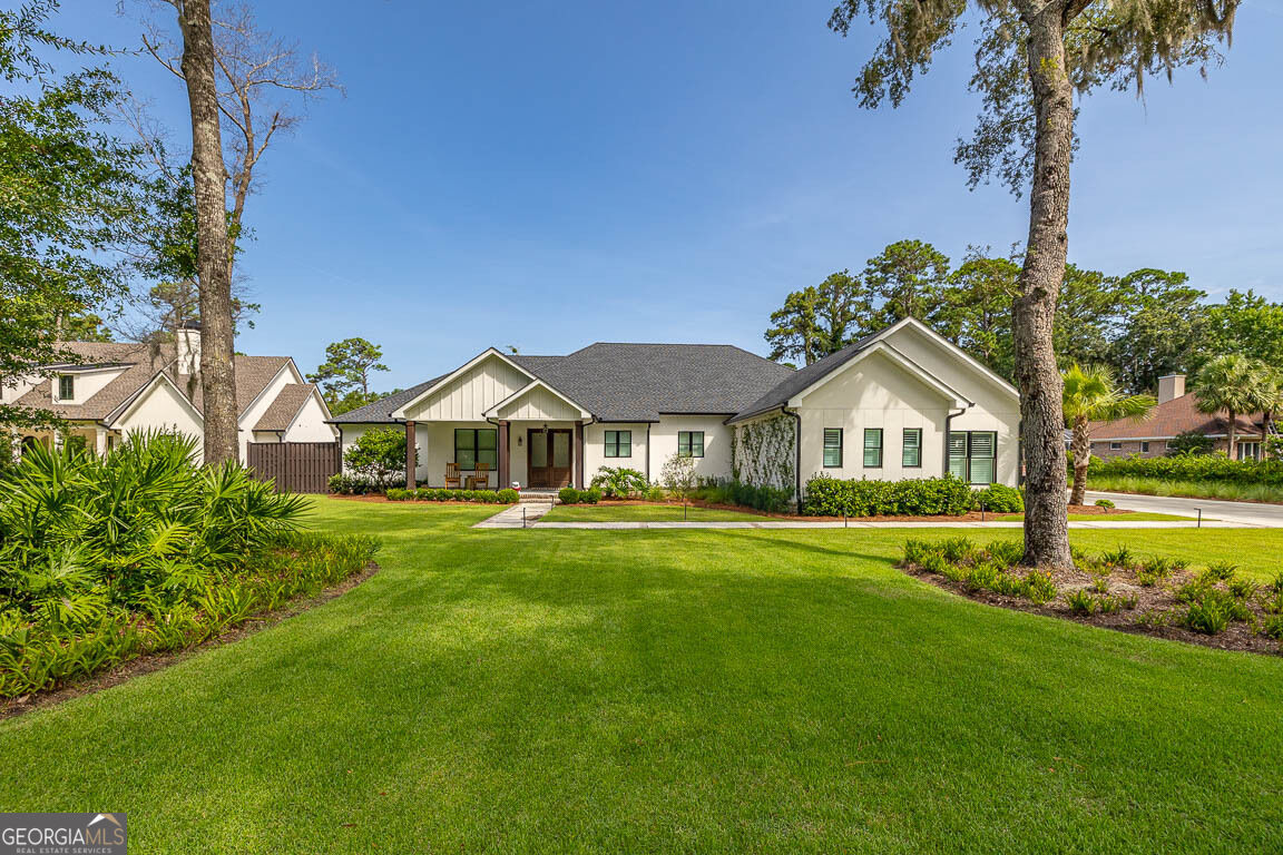 147 Butler Lake Drive Property Photo 3