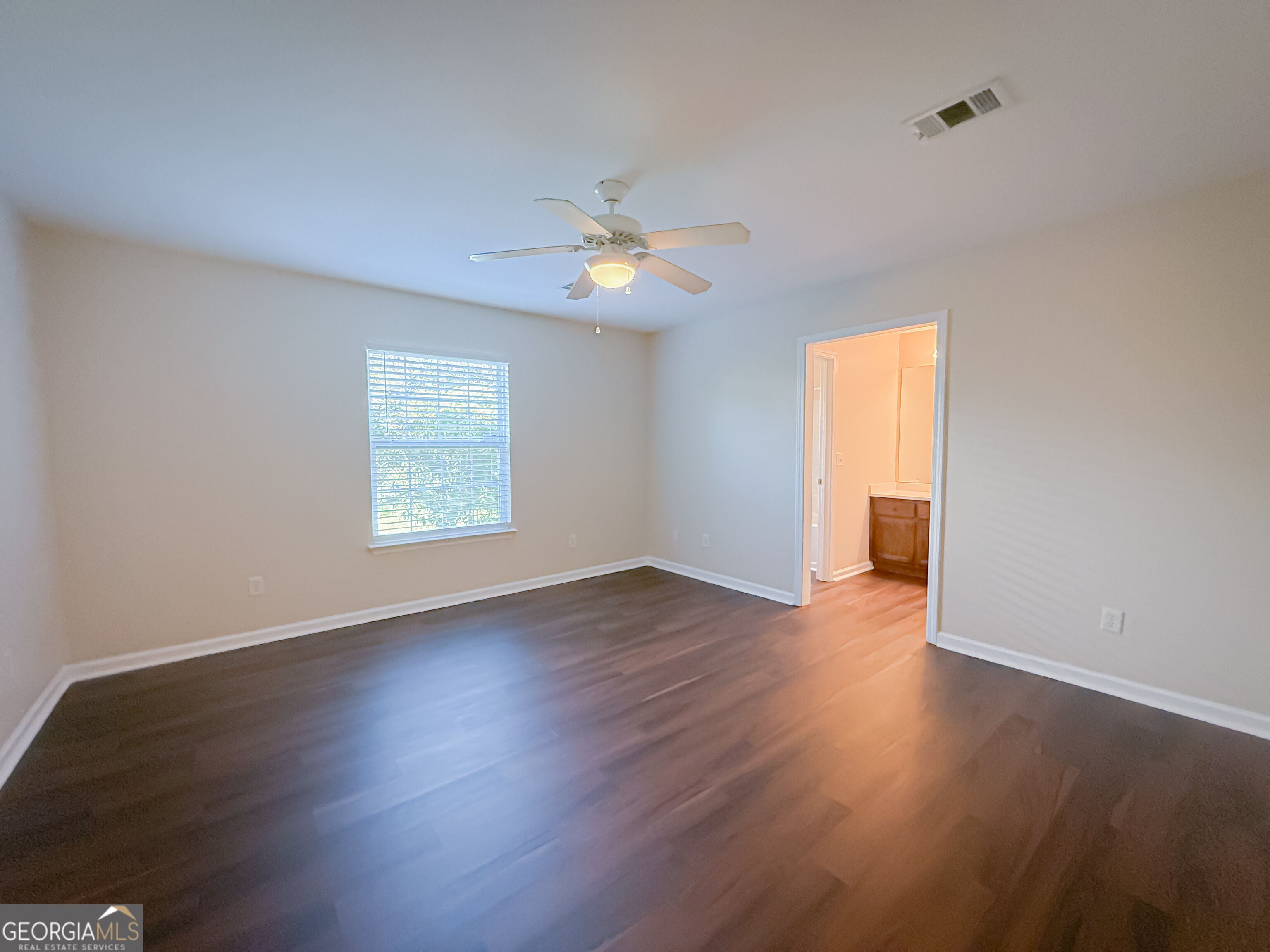 105 Snapper Court Property Photo 6