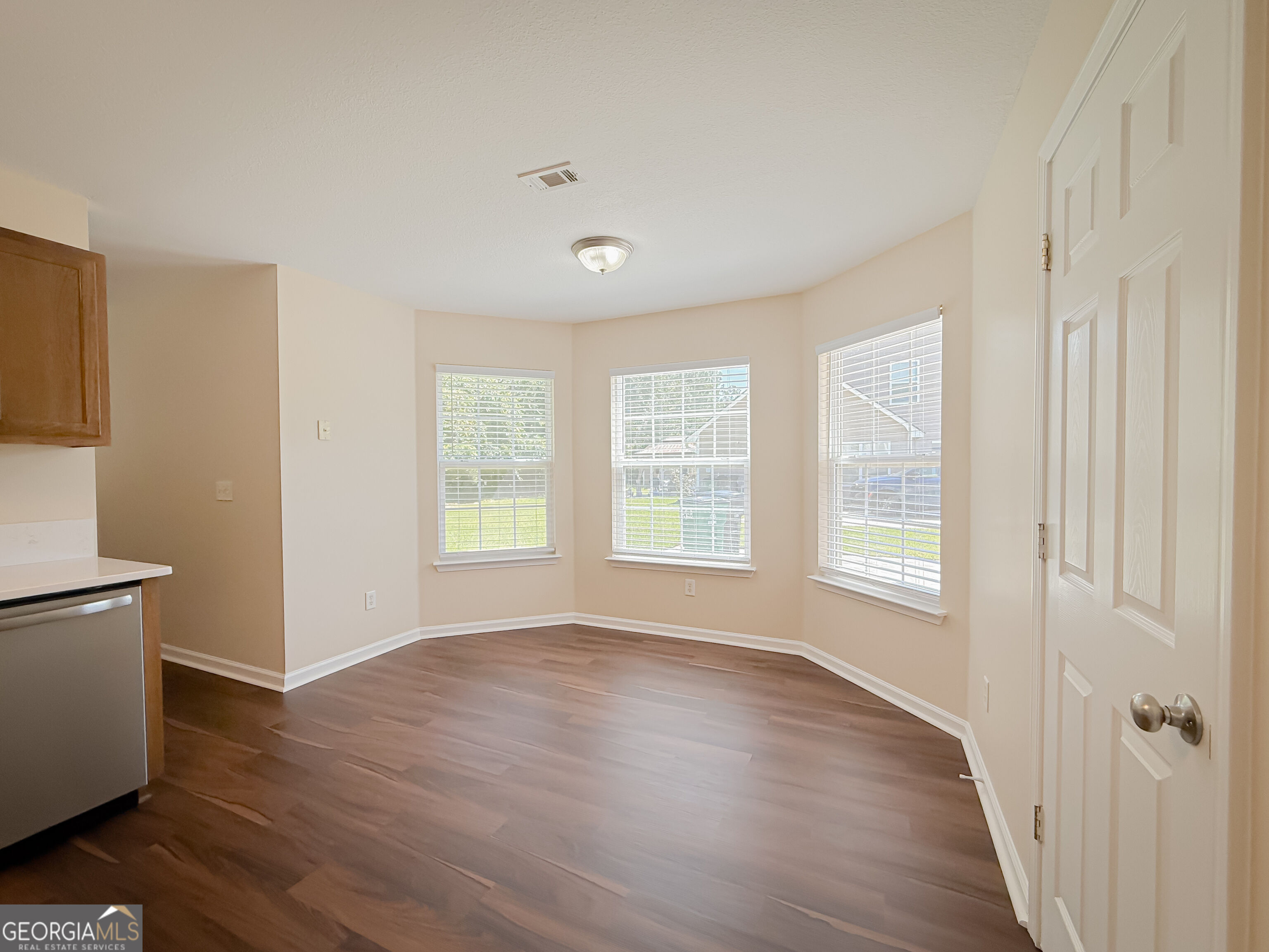 105 Snapper Court Property Photo 12