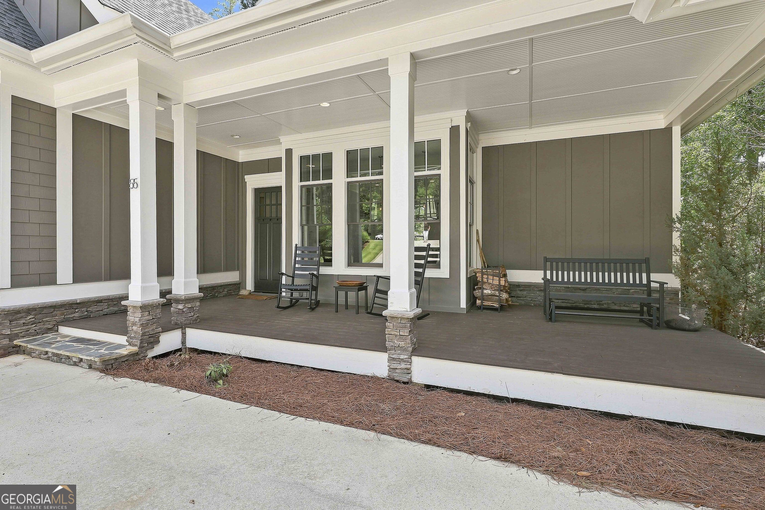 55 Paddleboat Lane Property Photo 4