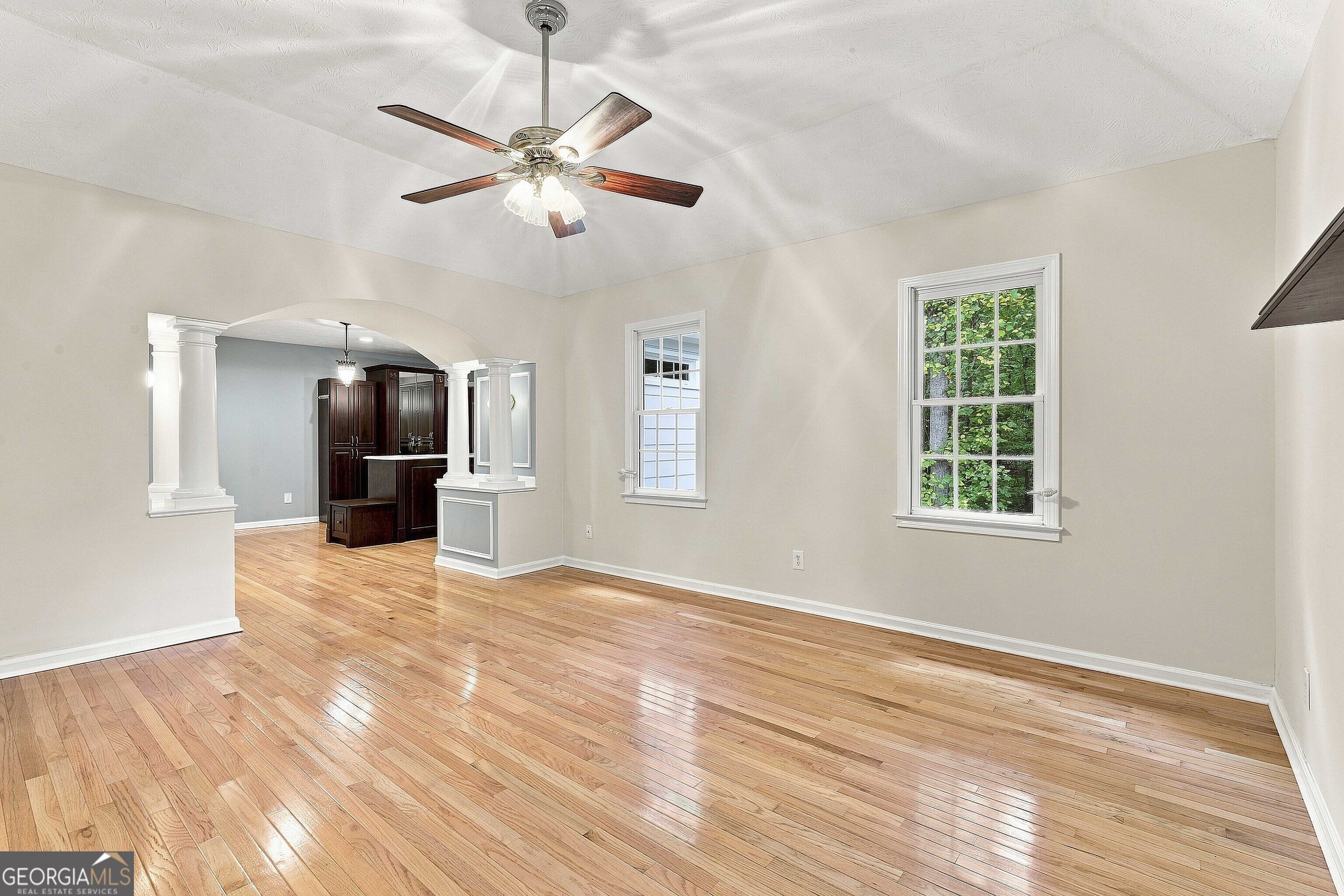 625 Bellenden Drive Property Photo 31