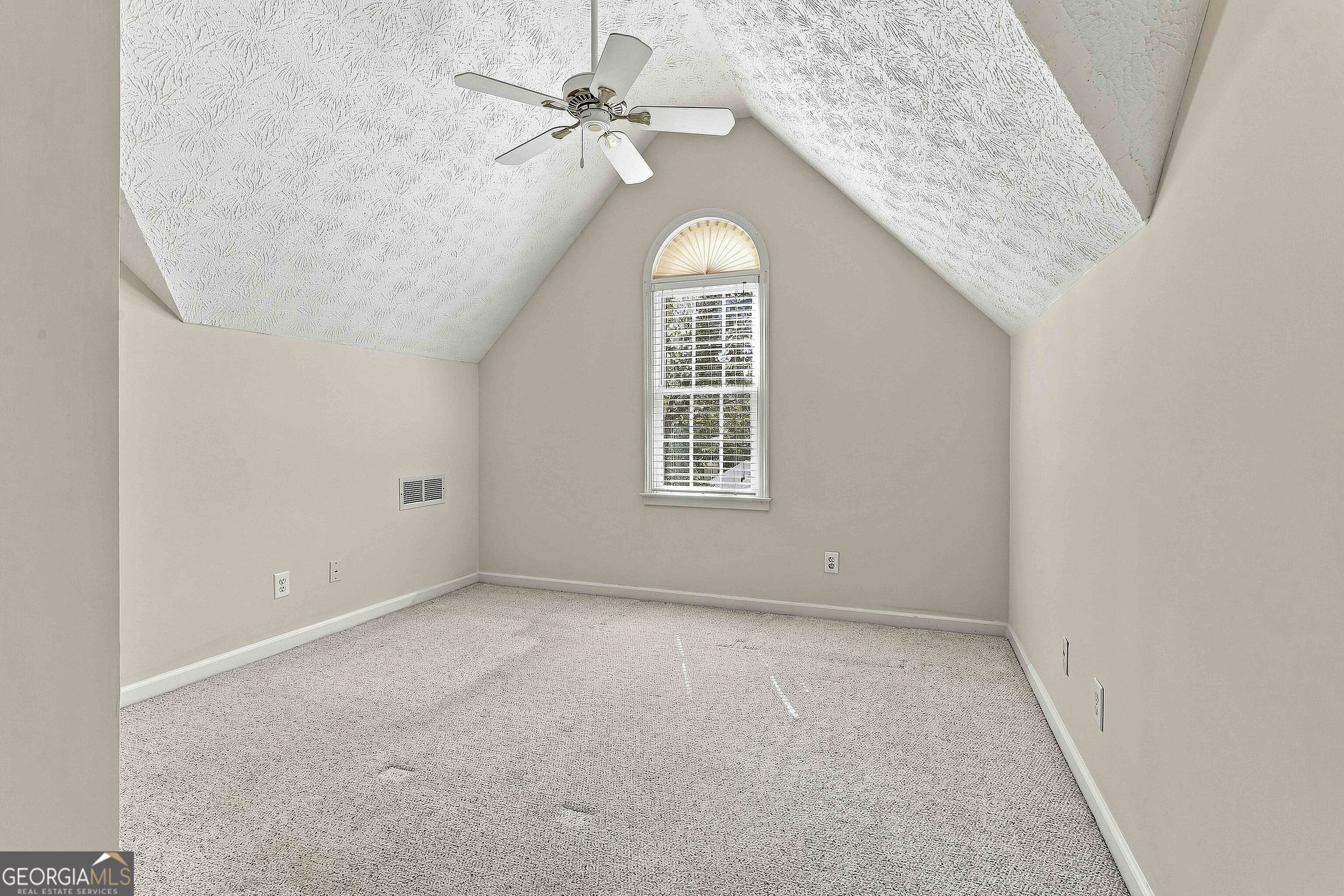 625 Bellenden Drive Property Photo 41