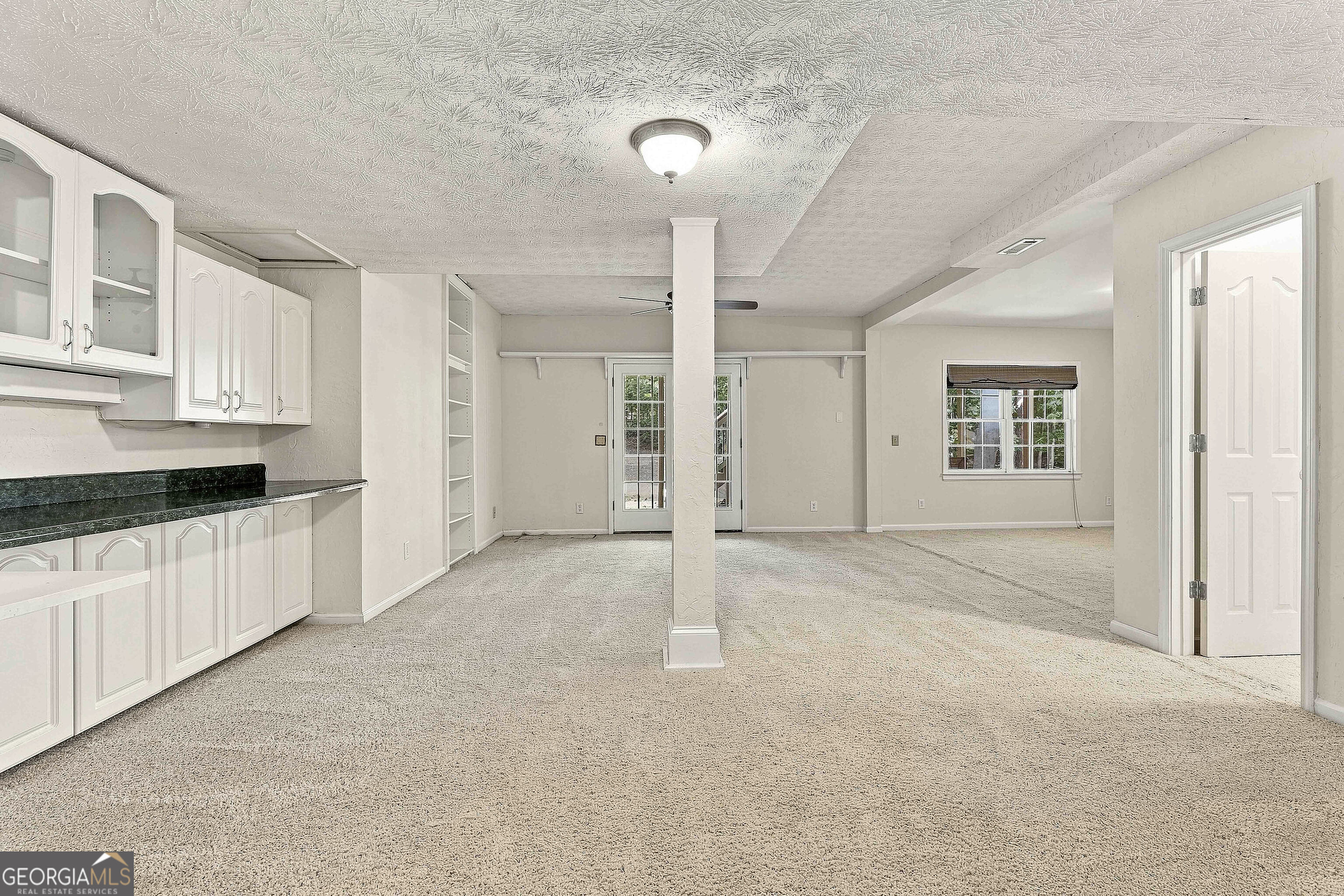 625 Bellenden Drive Property Photo 46