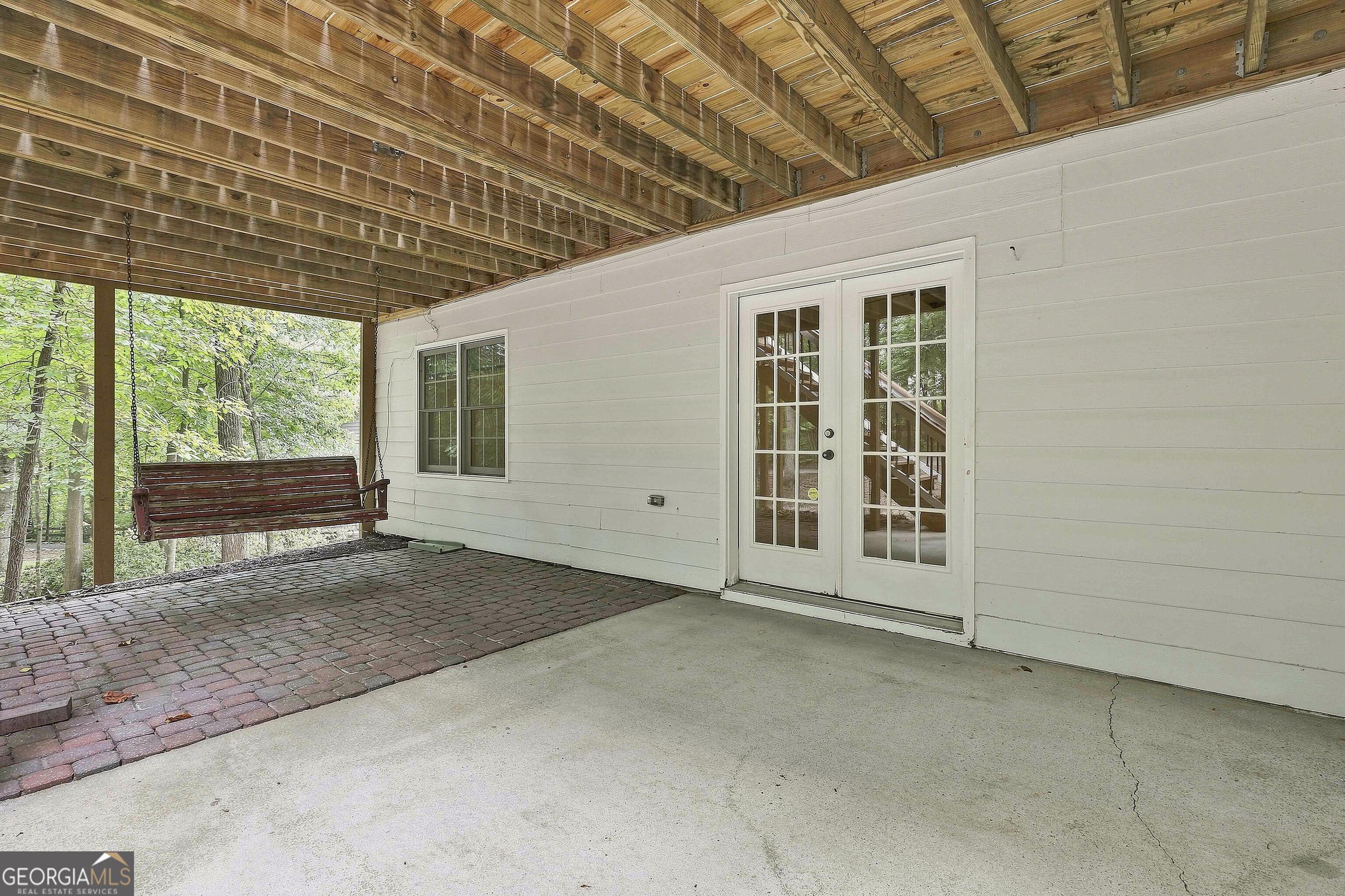 625 Bellenden Drive Property Photo 52