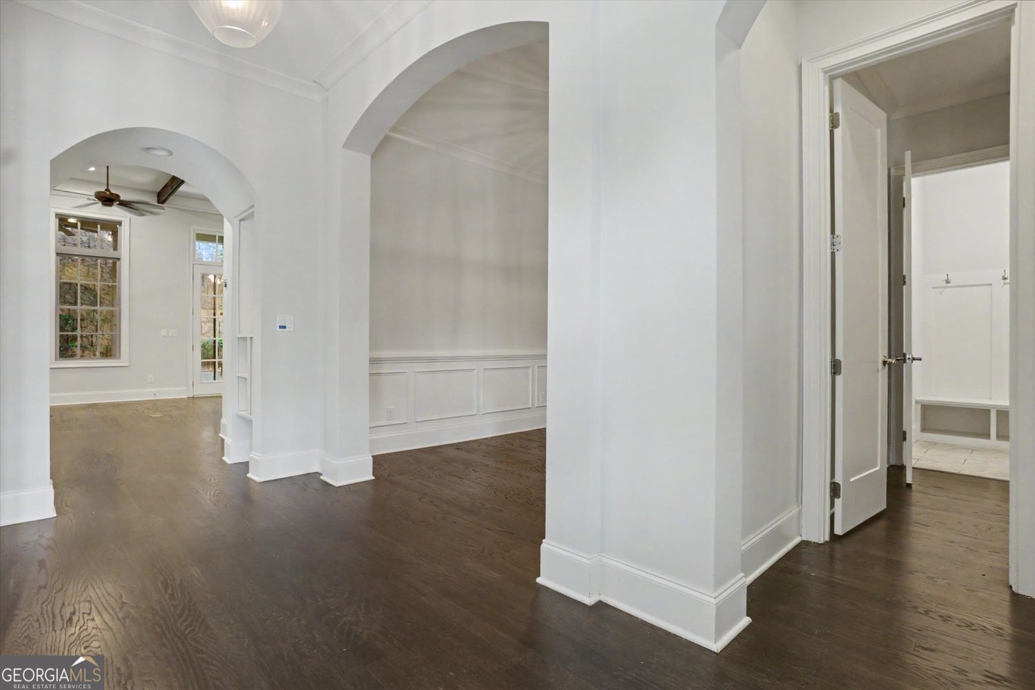 1803 Kent Avenue Property Photo 2