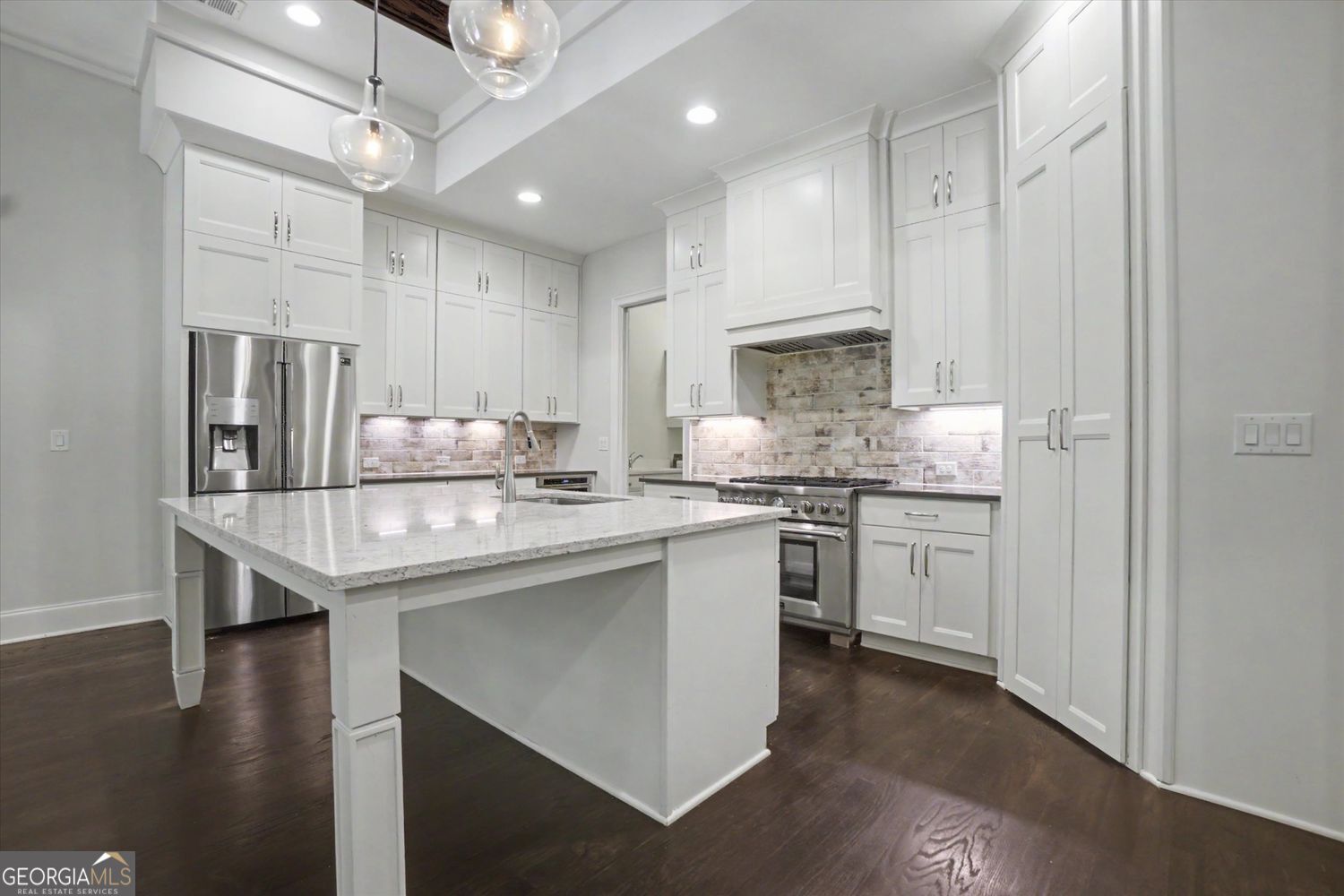 1803 Kent Avenue Property Photo 19