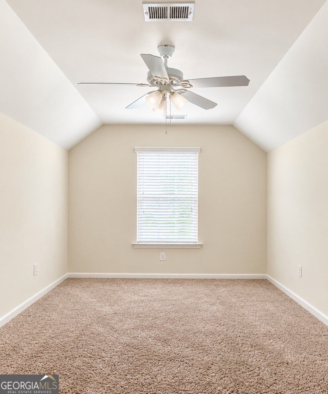 114 Saddle Horse Lane Property Photo 11