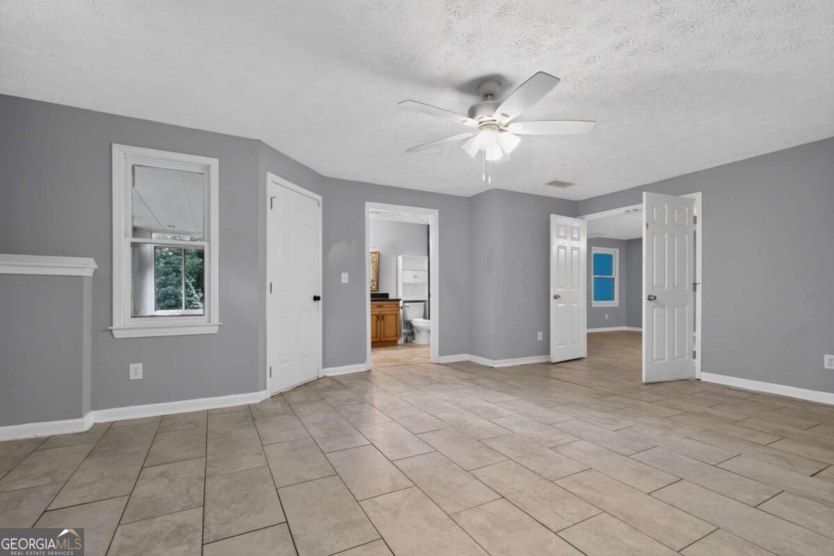 2128 Cluster Lane Property Photo 18