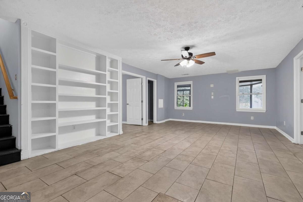 2128 Cluster Lane Property Photo 21