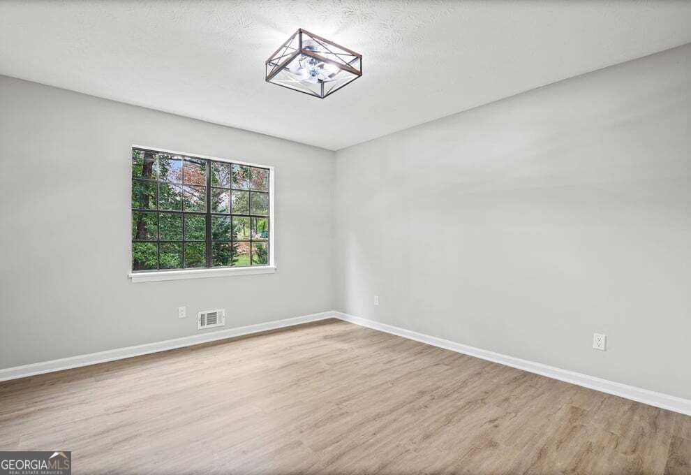 6883 Creekmoor Lane Property Photo 34