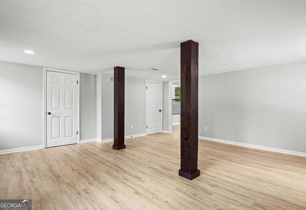 6883 Creekmoor Lane Property Photo 36