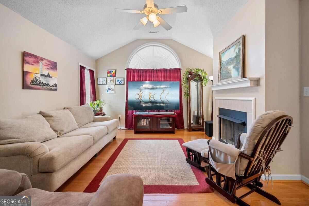 1841 Kolb Farm Circle Sw Property Photo 9