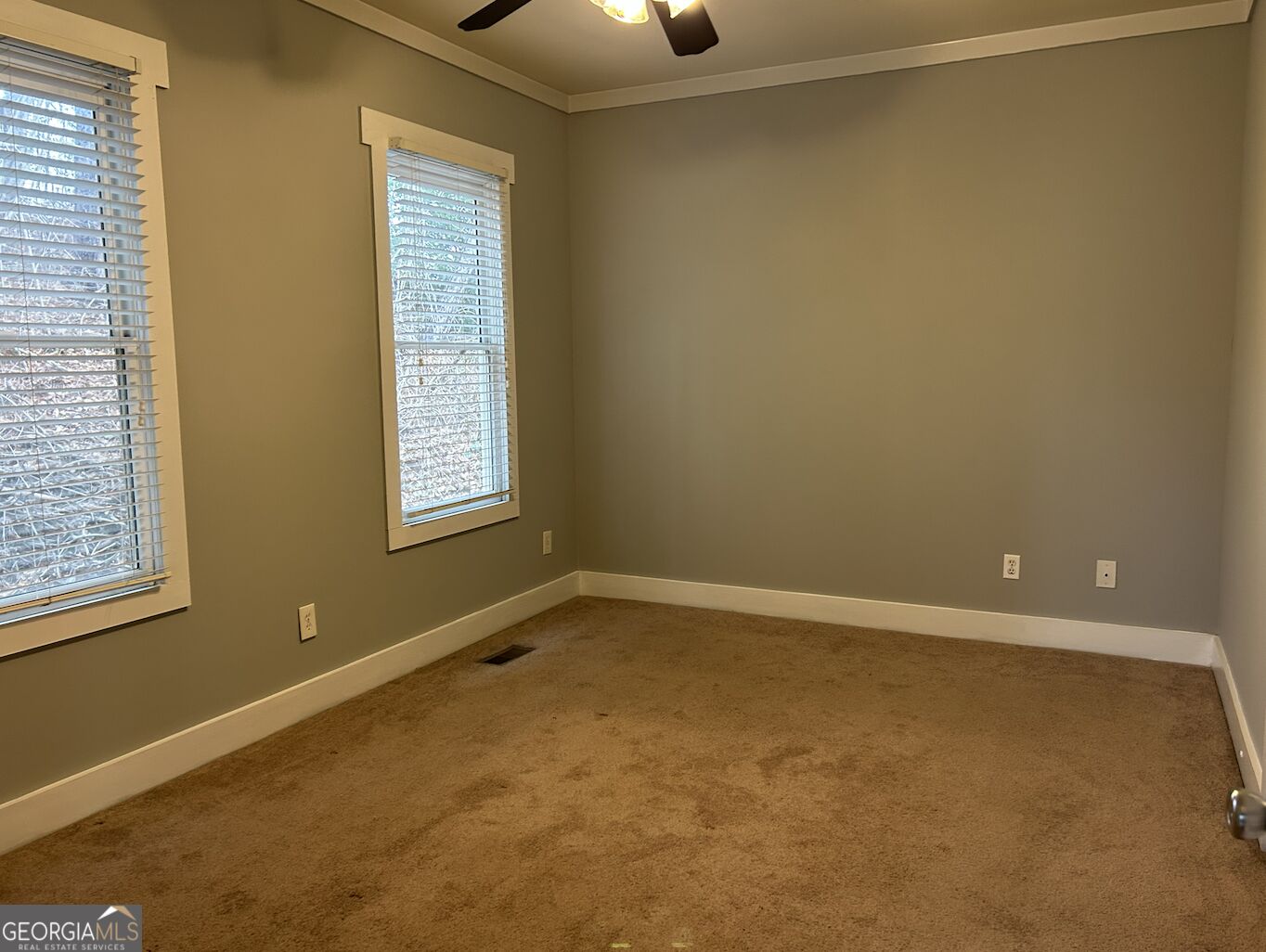 130 Betsy Lane Property Photo 7