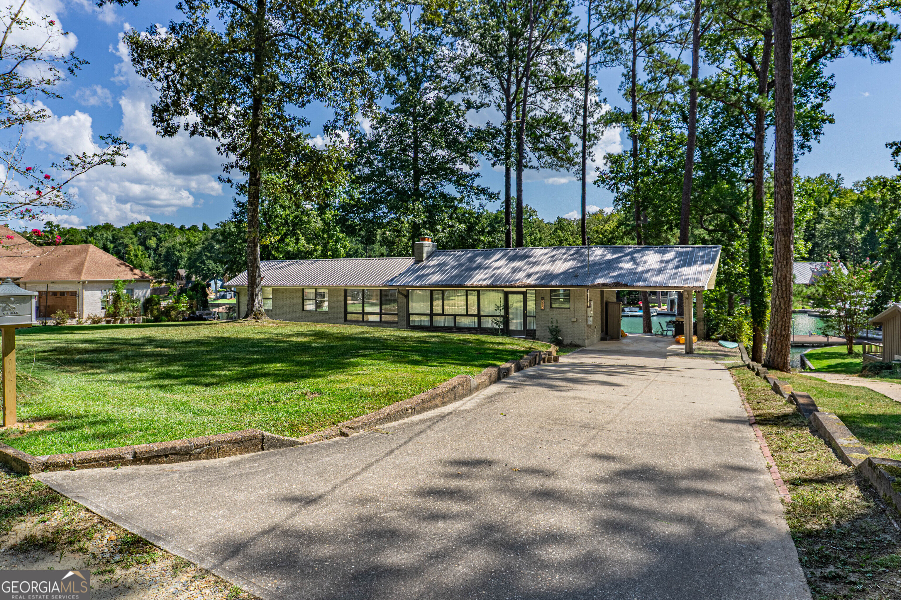210 Shady Lane Road Property Photo 2