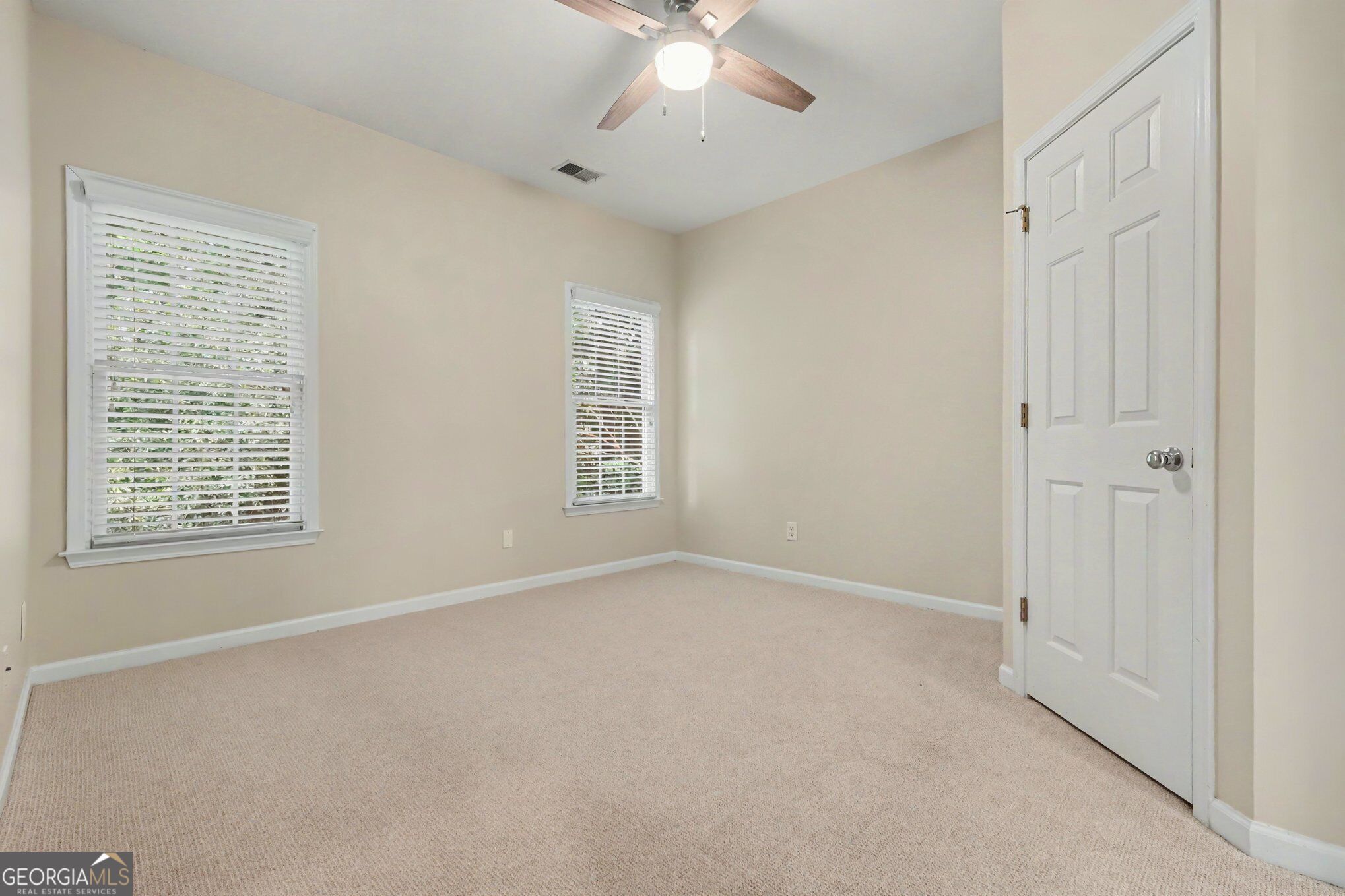 1083 Lakefield Walk Property Photo 29