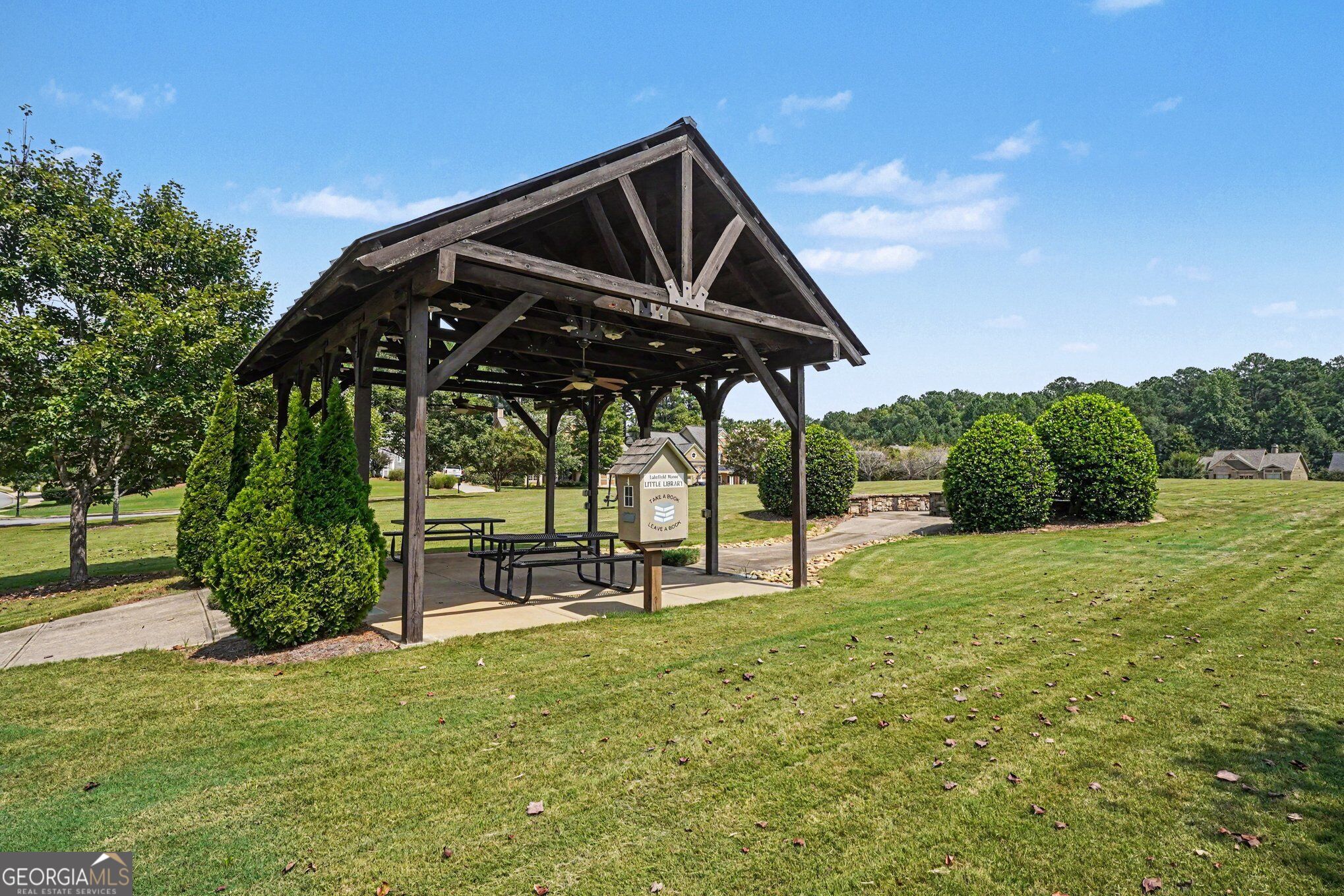 1083 Lakefield Walk Property Photo 39