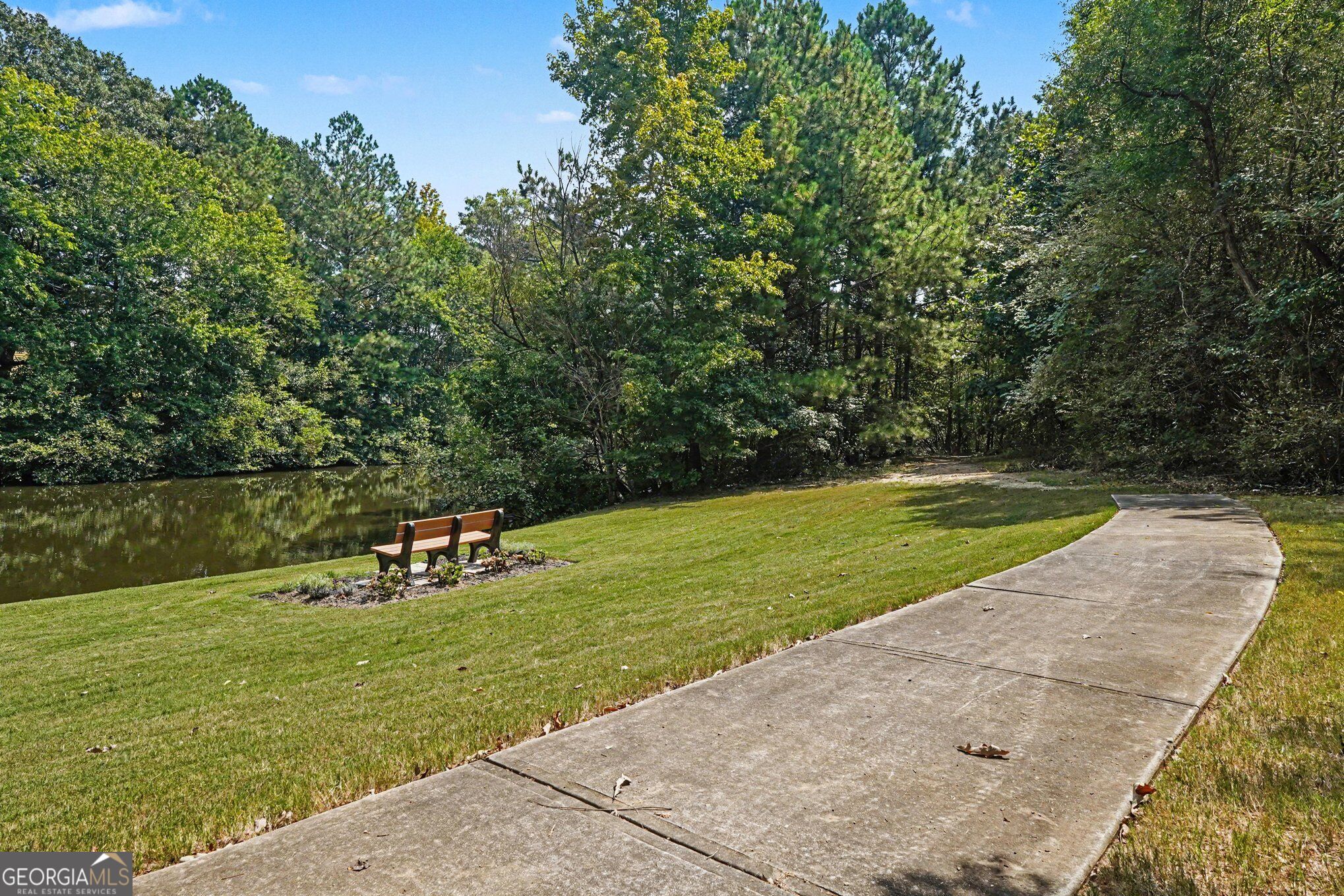 1083 Lakefield Walk Property Photo 41