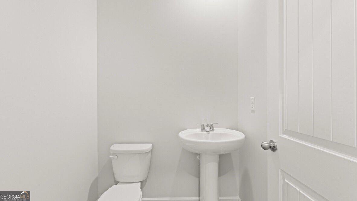 3878 Donetta Drive Property Photo 14