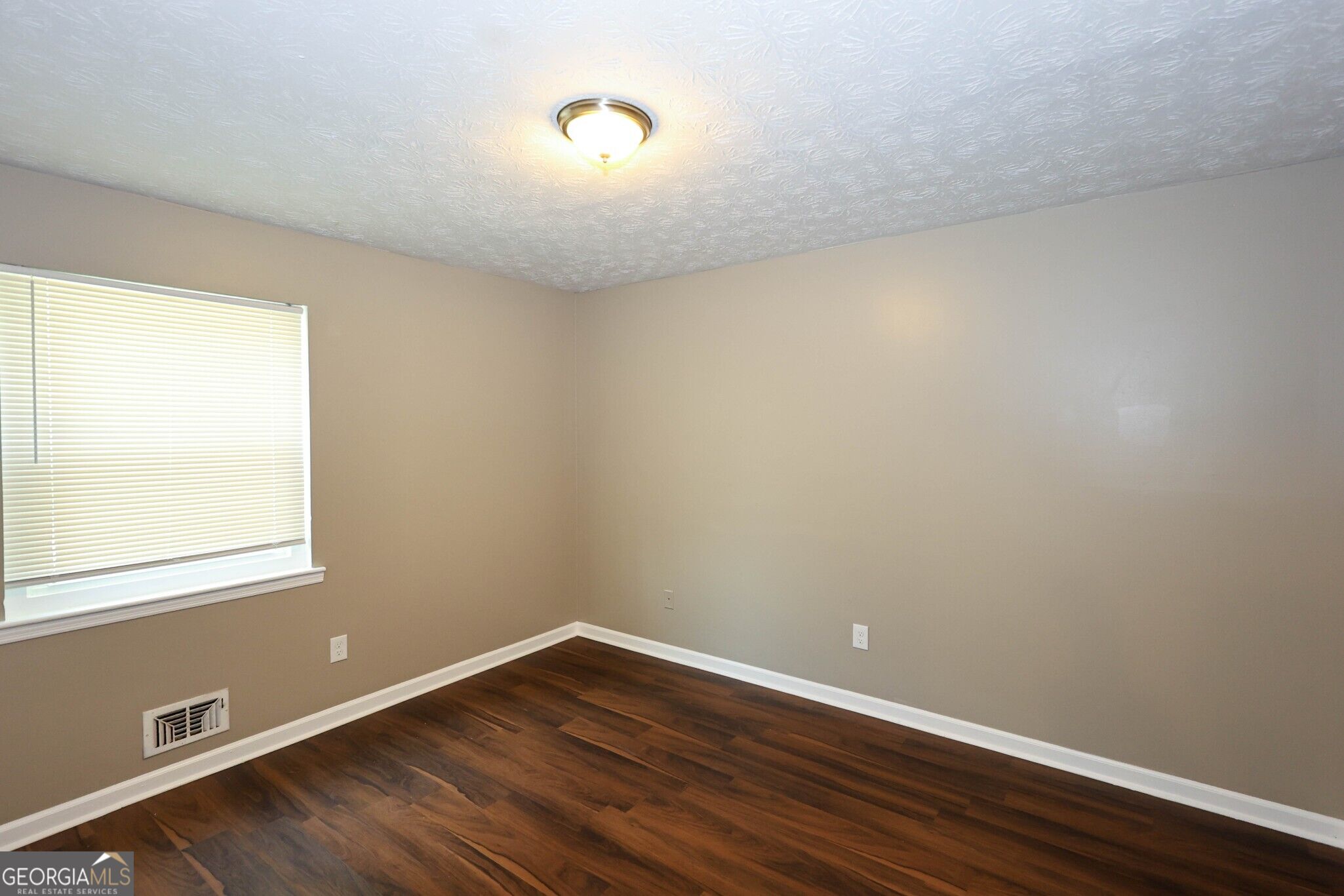 7362 Penland Drive Property Photo 15