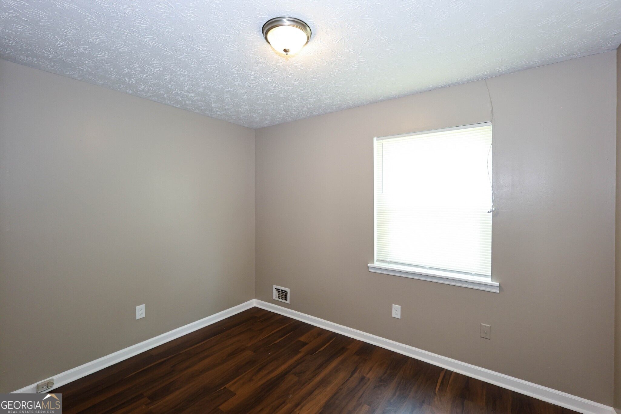7362 Penland Drive Property Photo 16