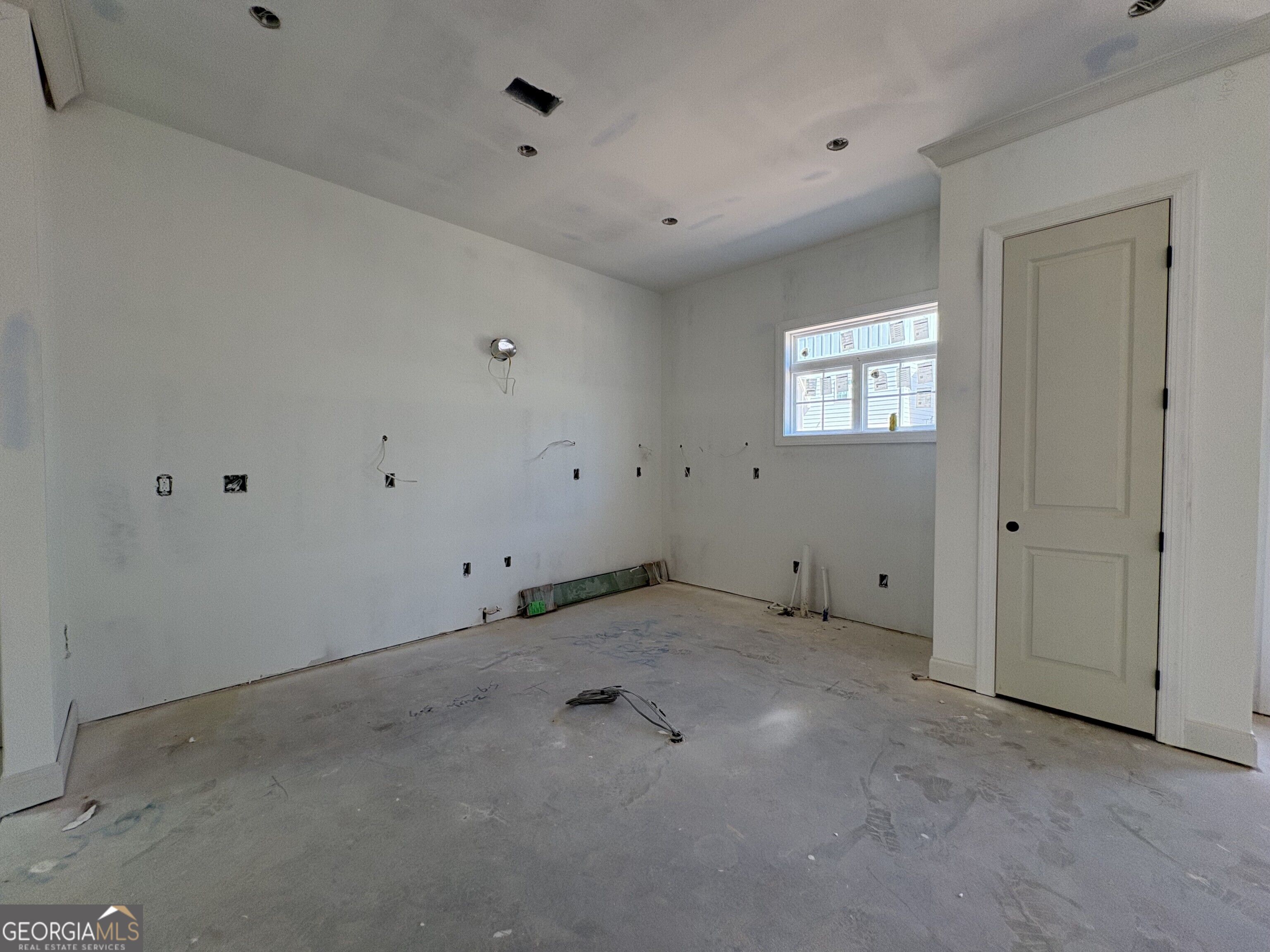 124 Dewey Road Property Photo 4