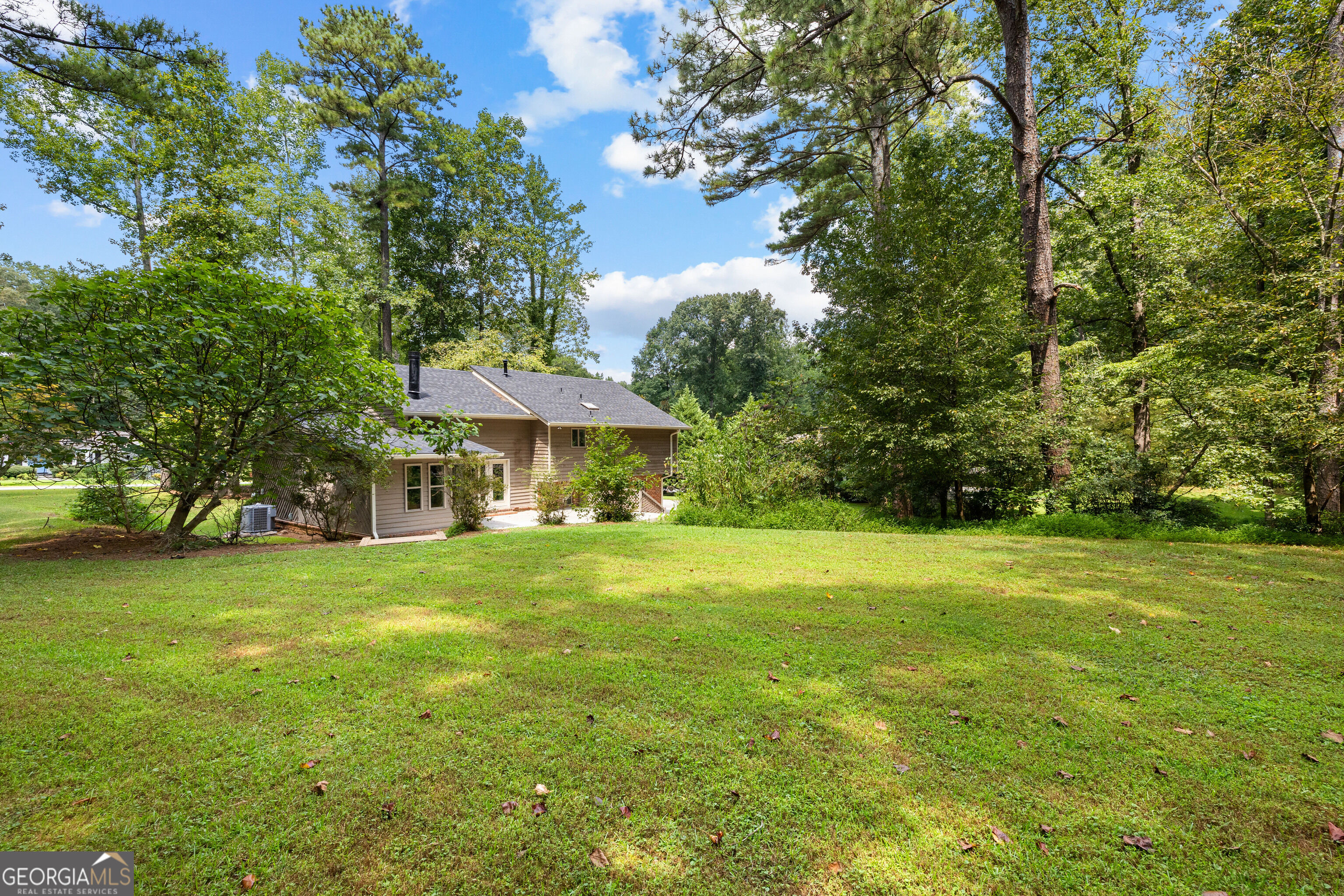 260 Devilla Trace Property Photo 47